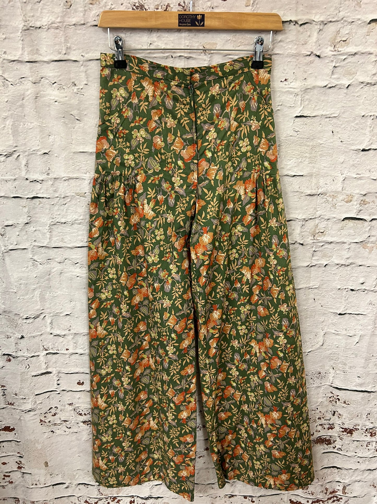 1960s Wide Leg Lightweight Trousers with Pockets Size 8