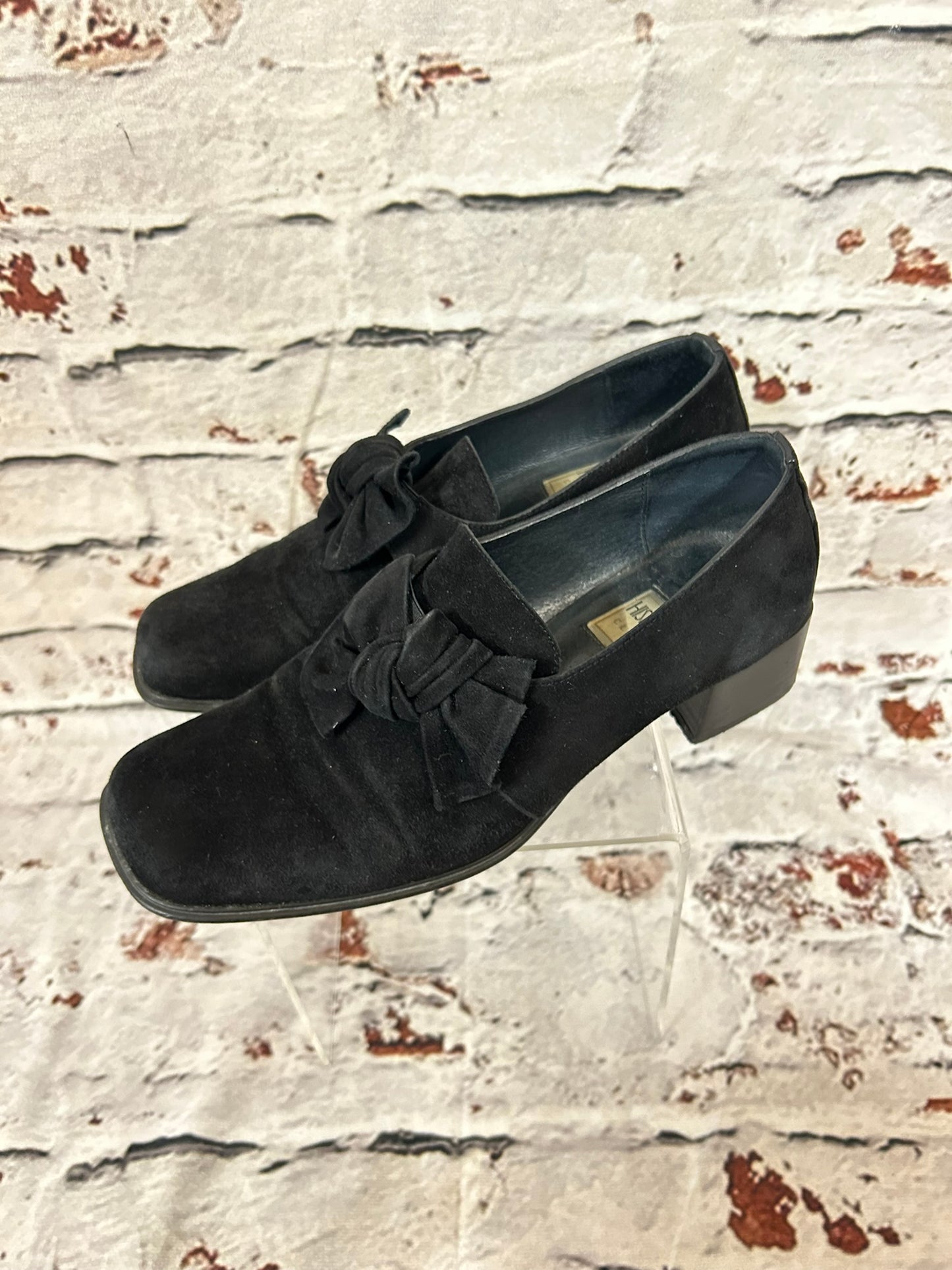 1960s Style Black Suede Bow Shoes Size 5