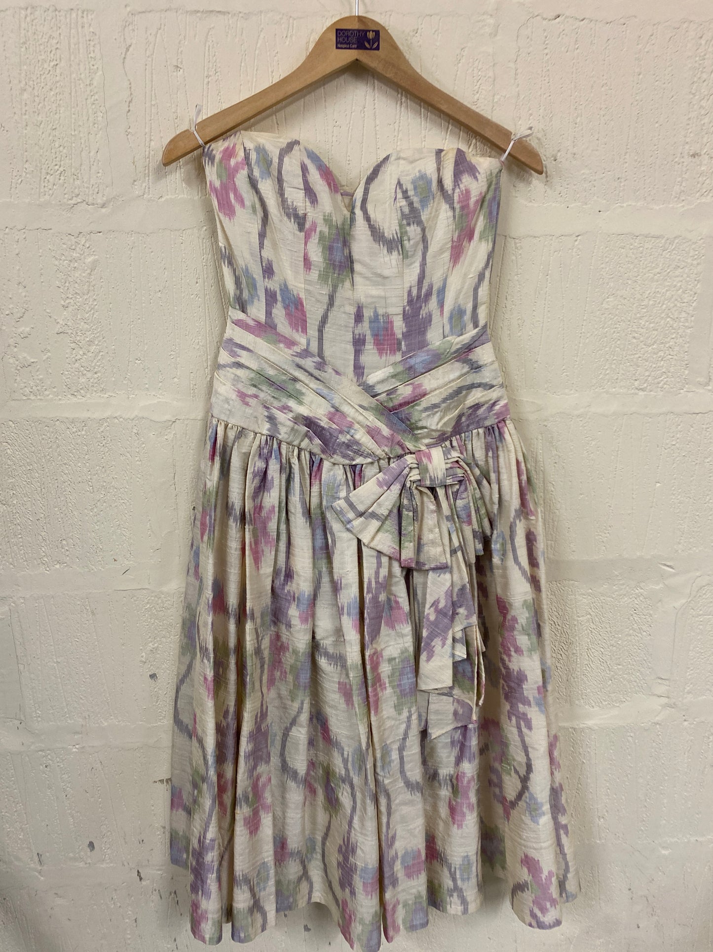 1980s Strapless Cream Silk Dress with Pink and Purple pattern Size 6