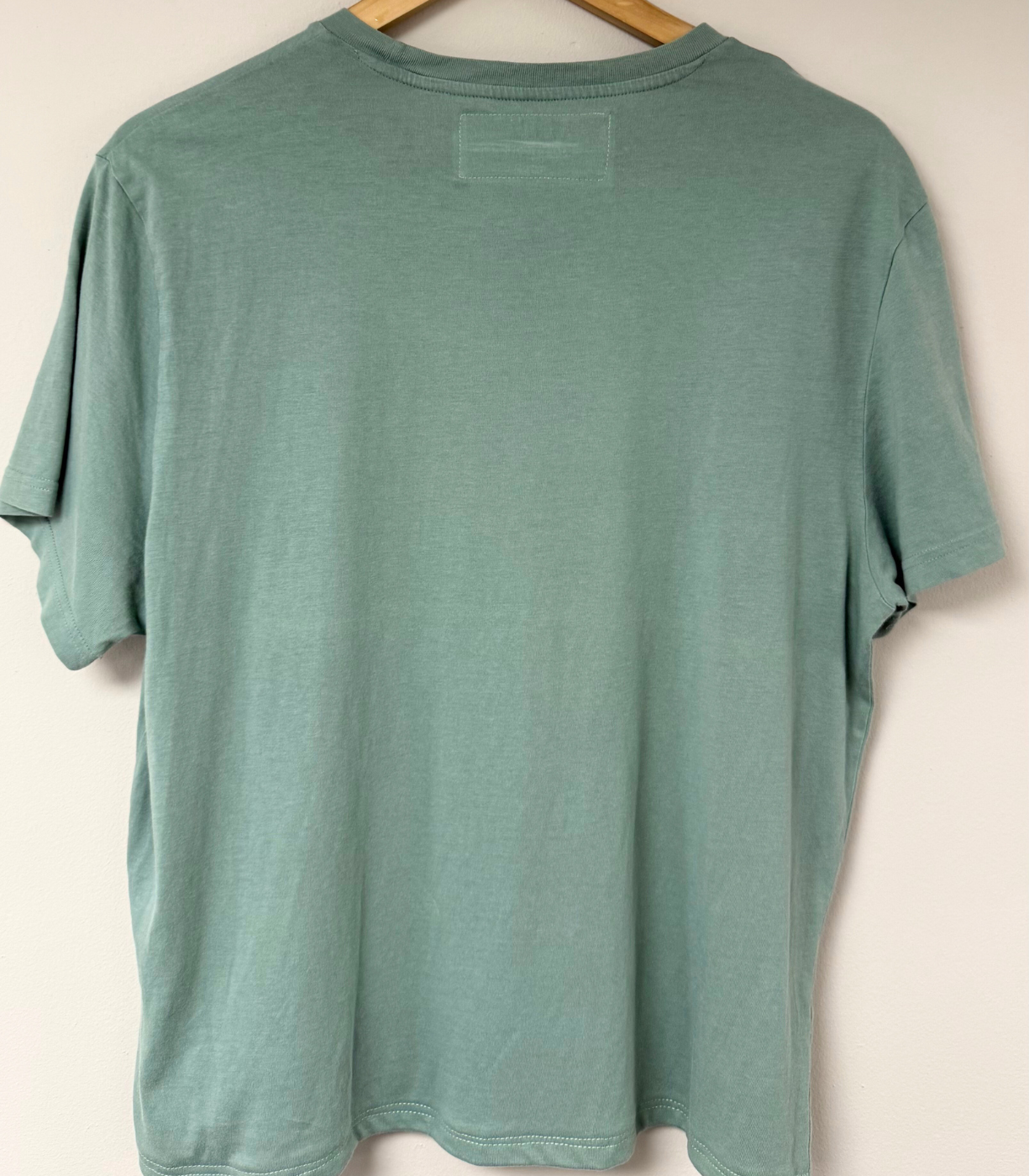 Threads for Care - Reworked T-Shirt in Olive Green