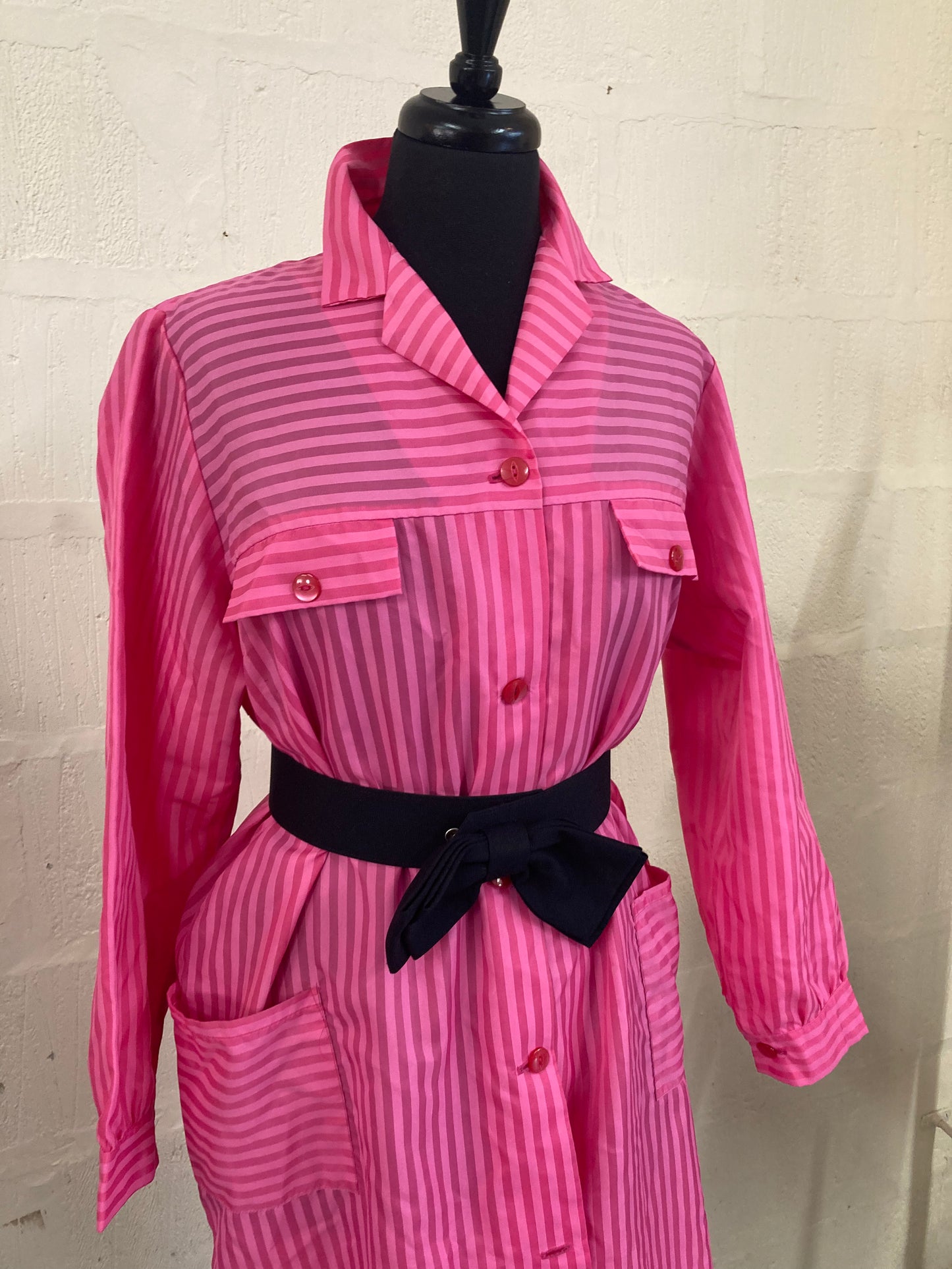 Vintage Bright Pink Nylon Housecoat l Coat SizeXL