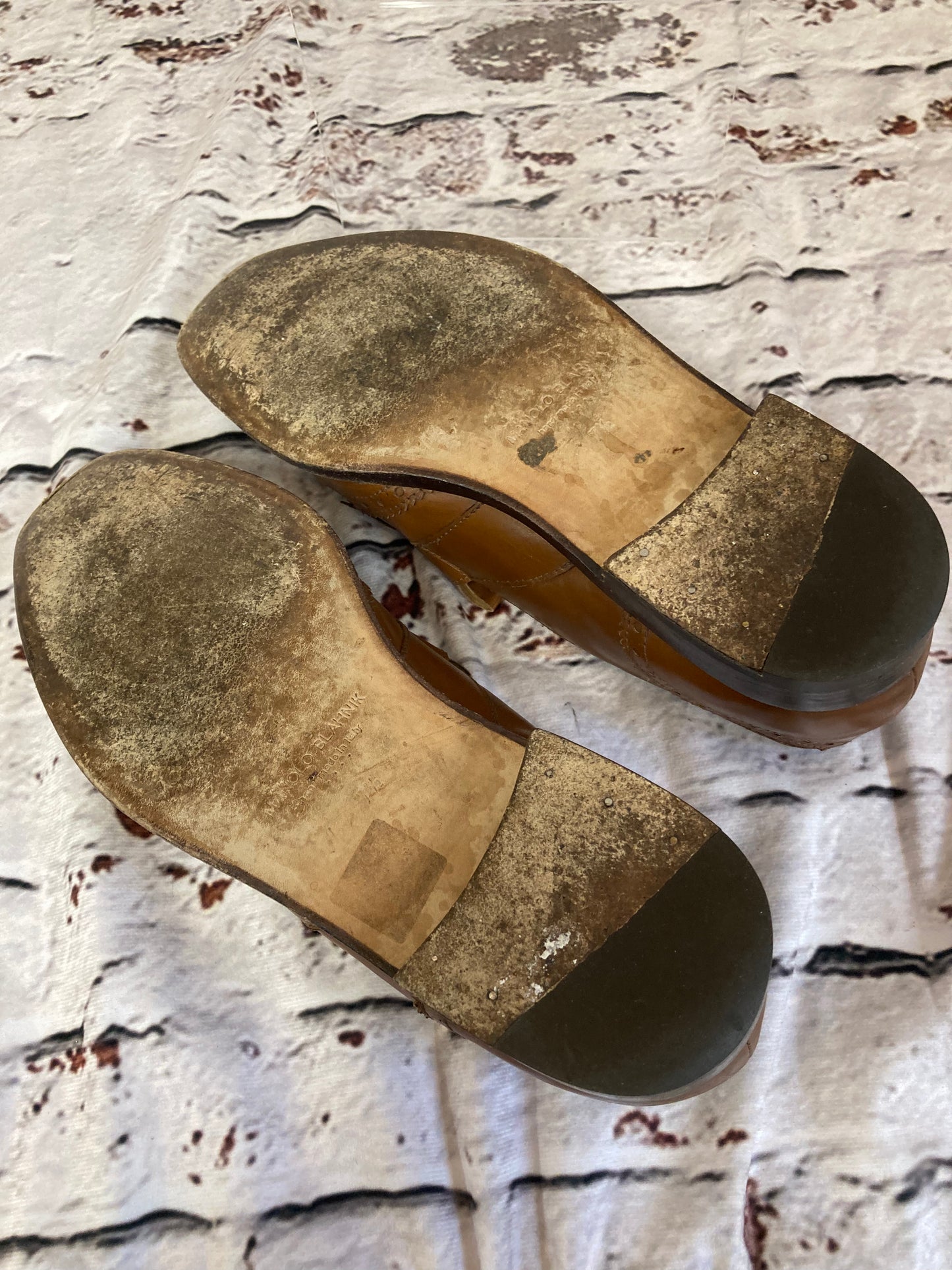 Vintage Manolo Blahnik Tan Leather Fringed Loafers Size 7.5