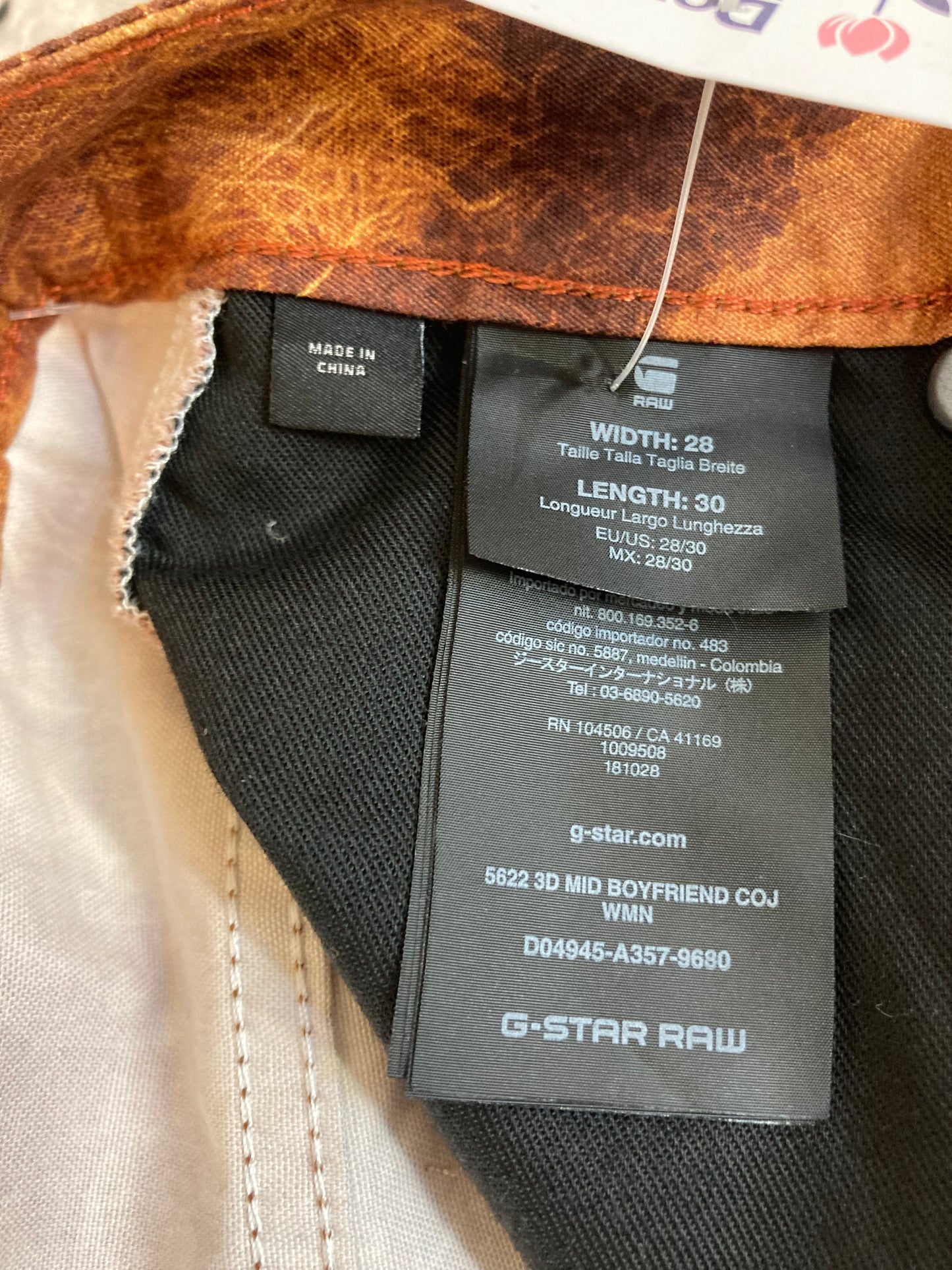BNWT 00s G STAR RAW Venus Camo Print in Ochre Mid Boyfriend Jean. Size W28 L30