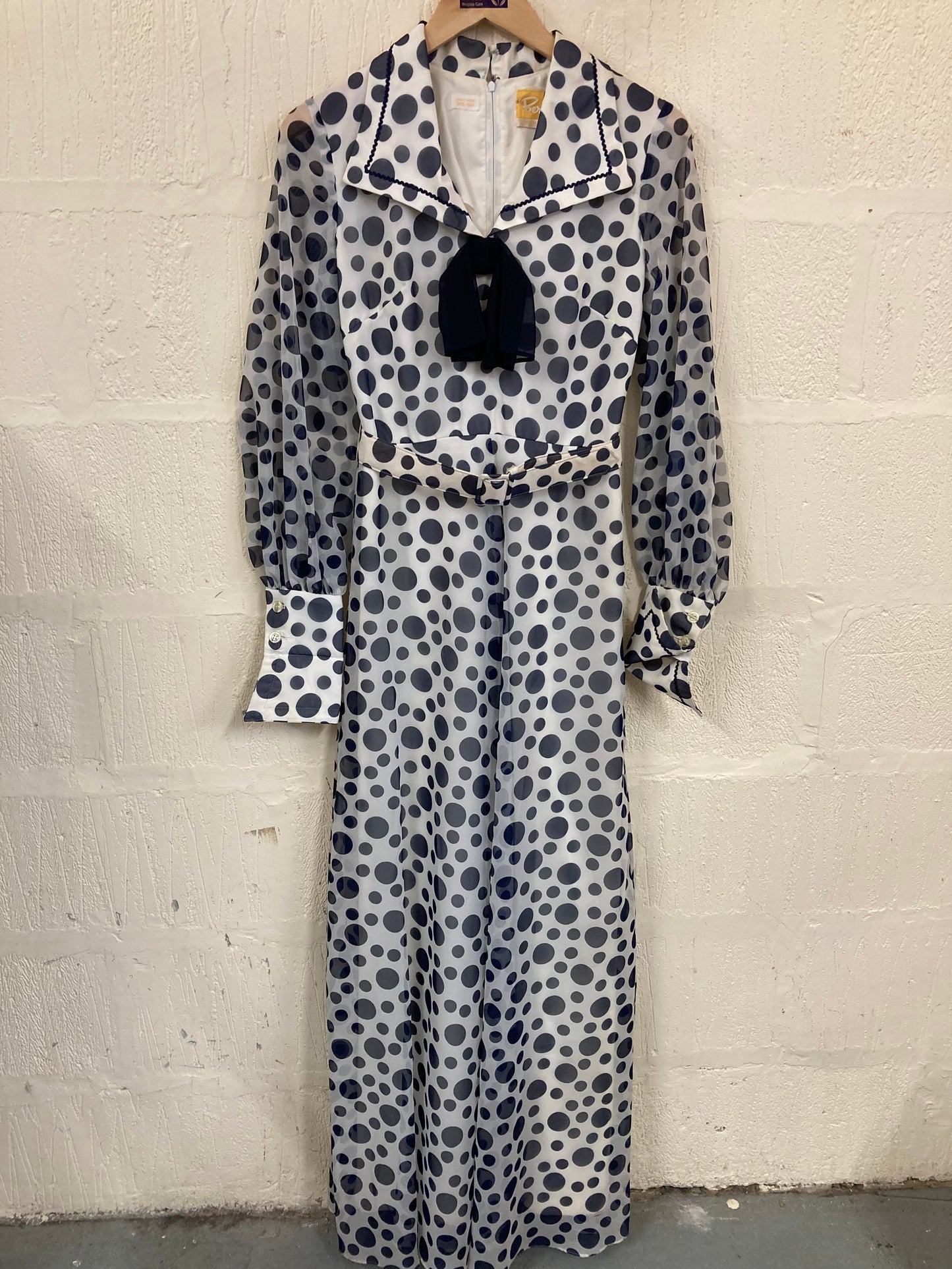1970s Berketex White with Navy Spots Maxi Dress Size 8/10