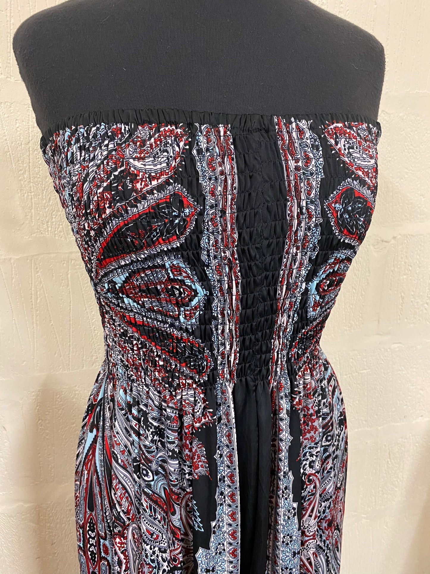 Noughties Black and Red Printed Maxi Sun Dress Size 10 10