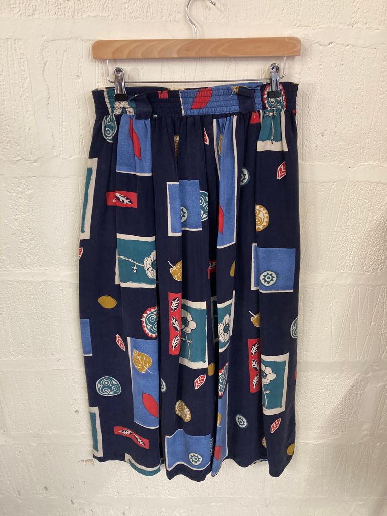 Vintage Navy with Geometric Pattern Skirt 12