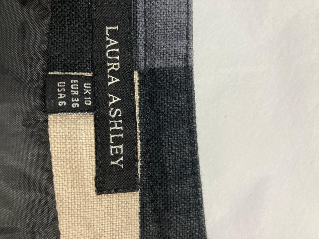 1990s Laura Ashley Navy and Cream A Line Checked Skirt Size 10