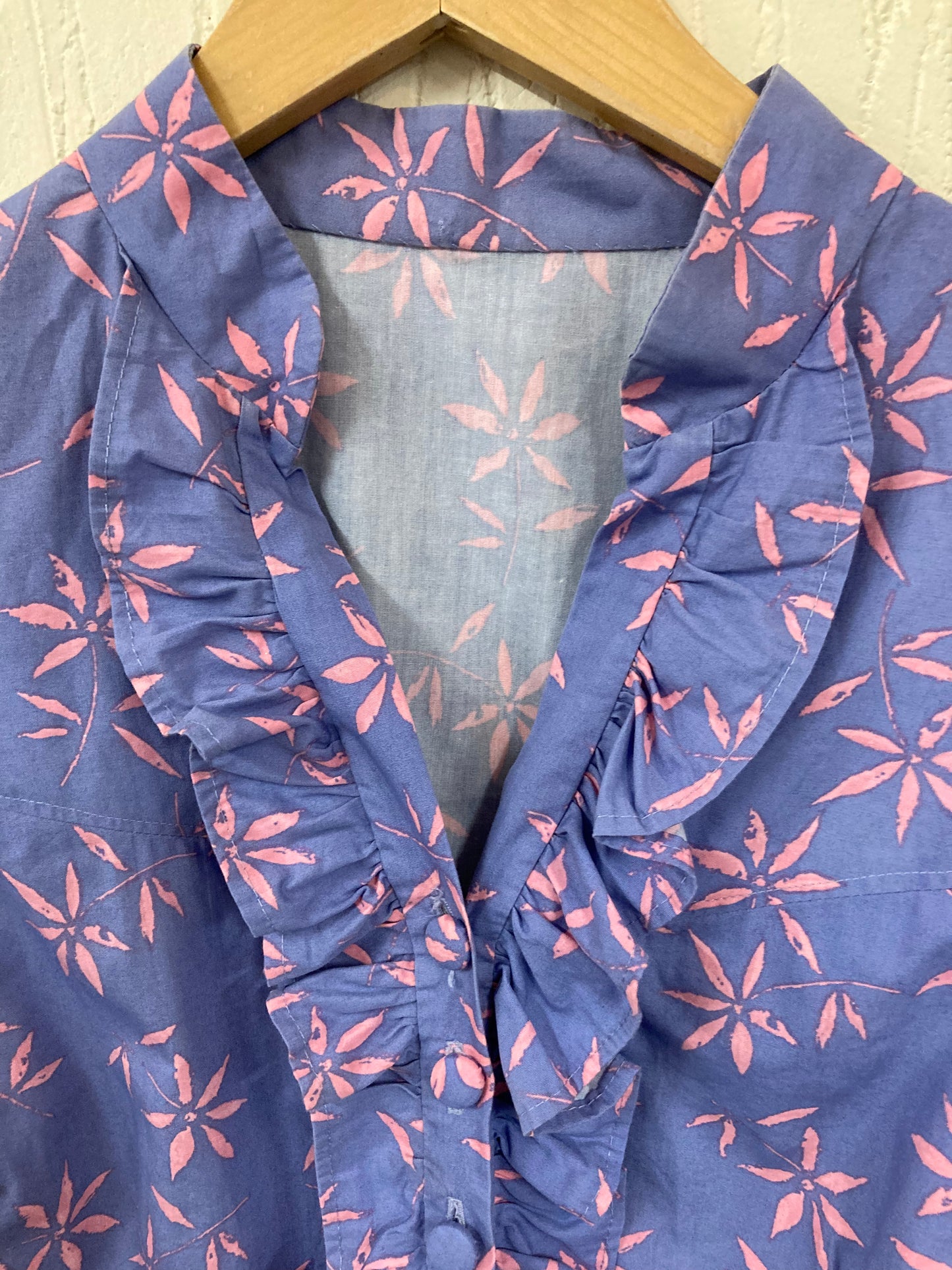 1950s Style Hand Made Violet and Pink Floral Blouse Size 12