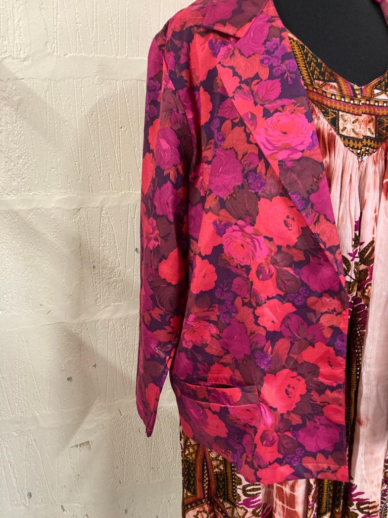 Vintage Lightweight Red and Pink Floral Silk Blazer Jacket Size S