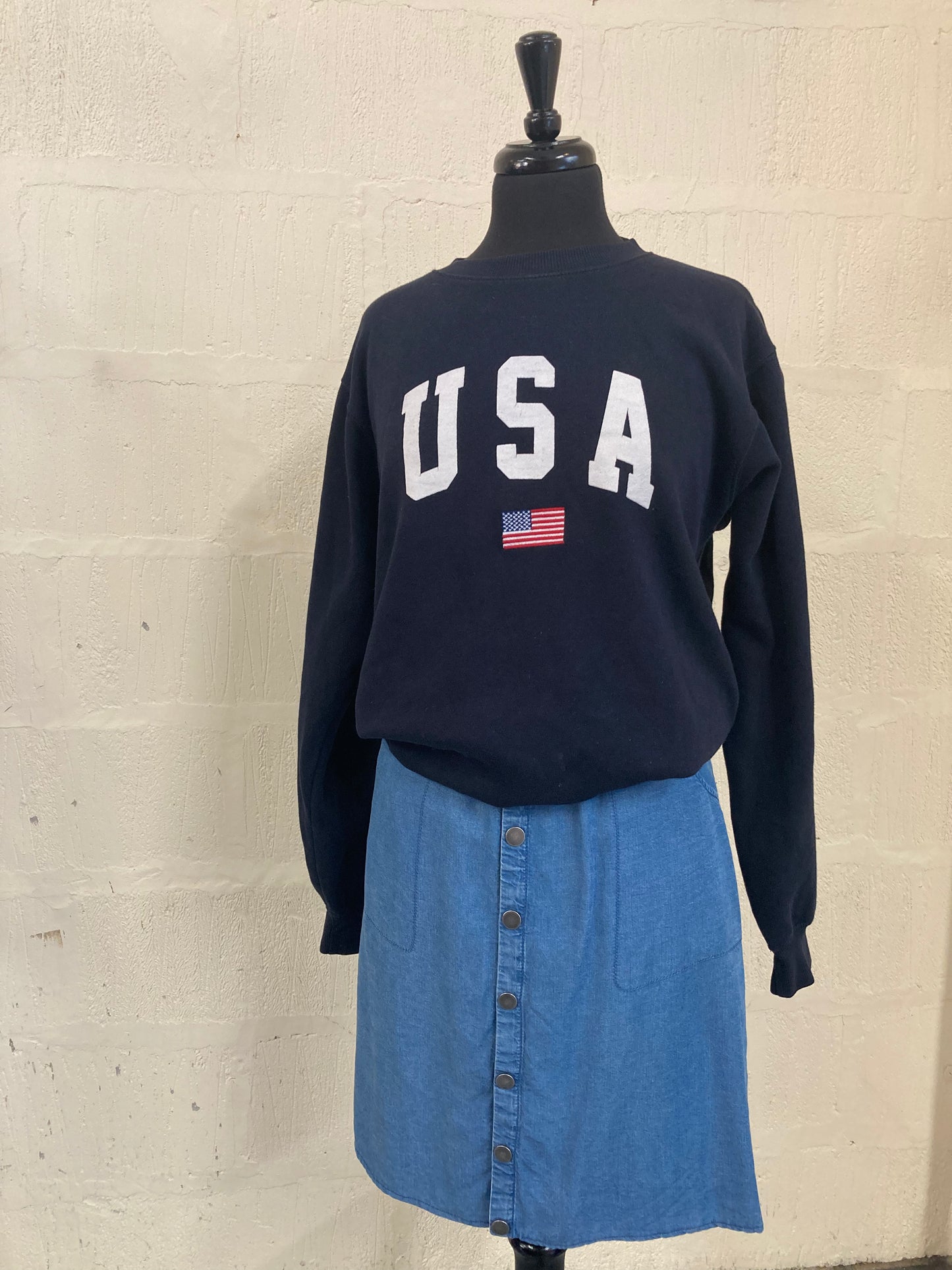 Preloved Navy USA Sweatshirt with flag Size S