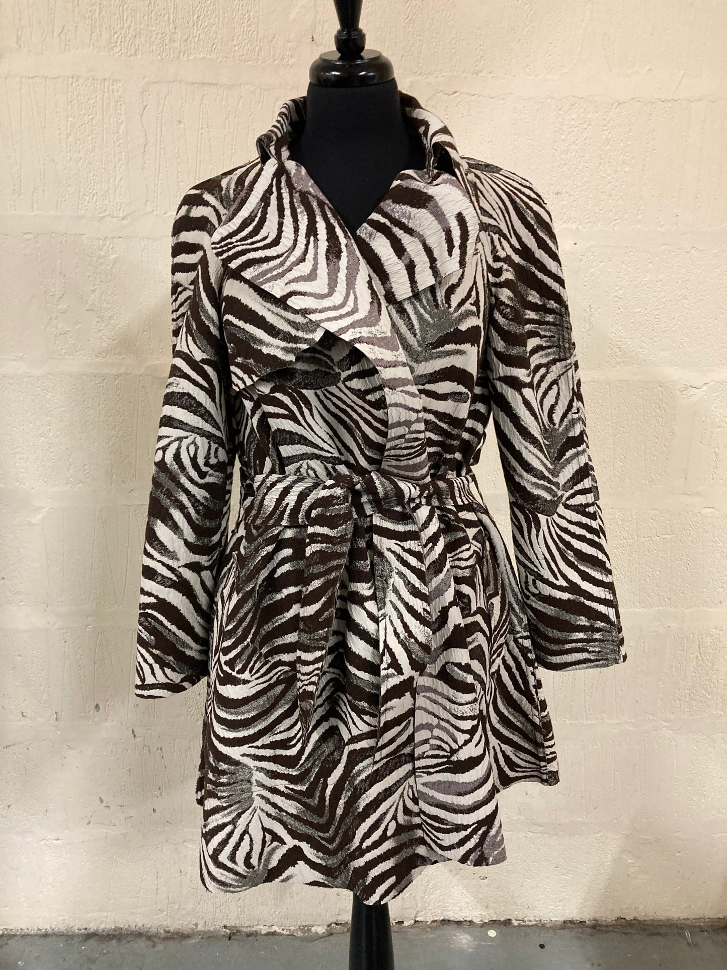 BNWT Brown and White Animal Print Mid Thigh Trench Size 12