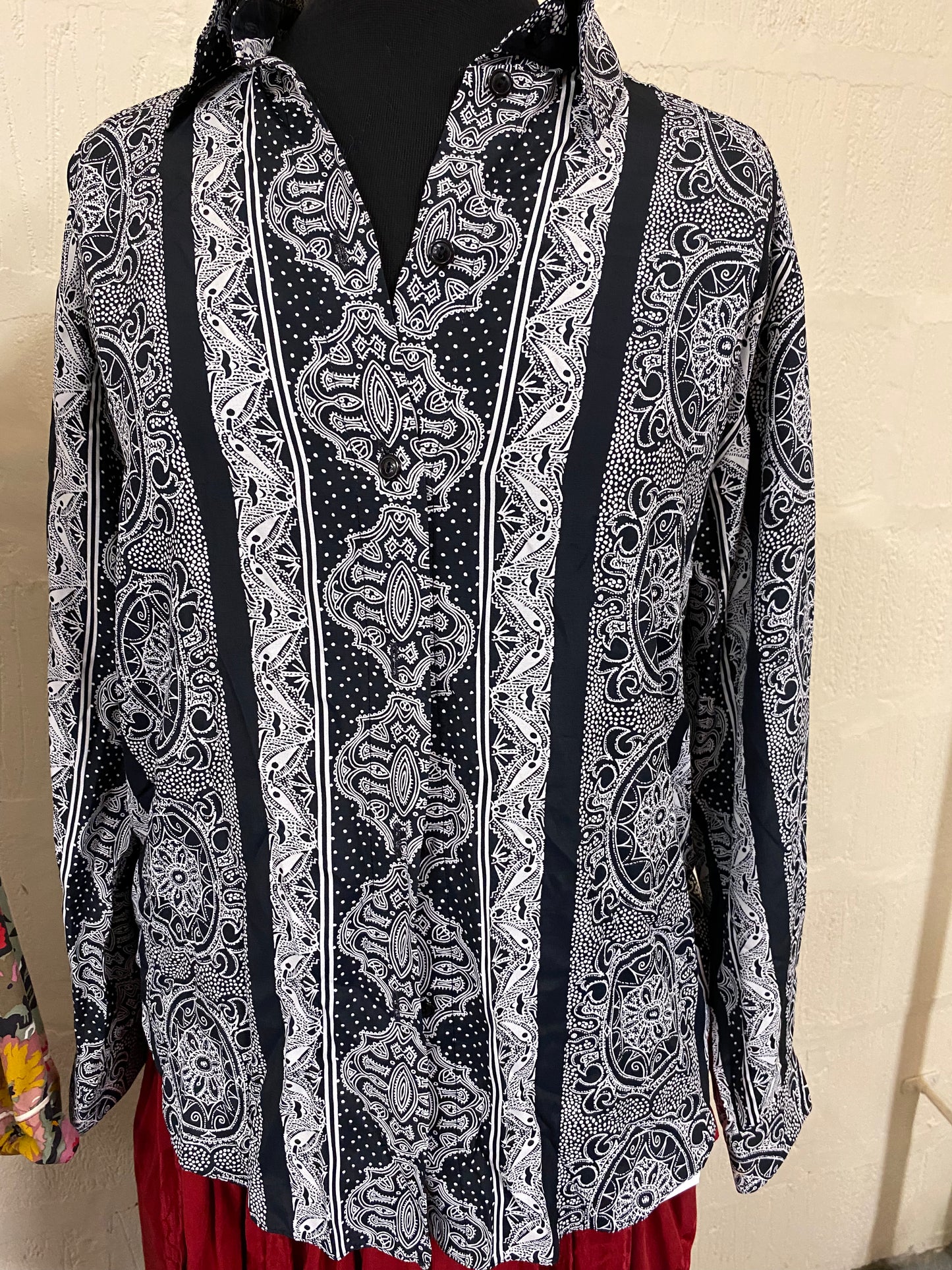 Vintage St Michael Black and White Shirt Size 10