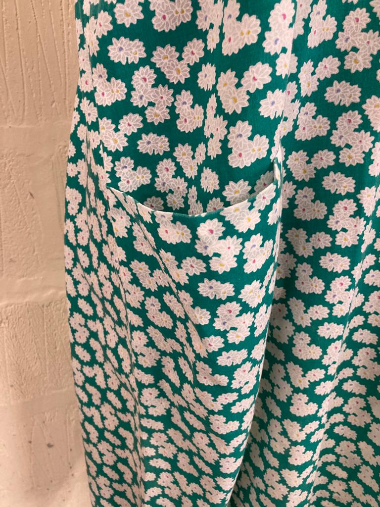 Vintage Hand Made Green and White Floral Sleeveless Smock Midi Dress Size L