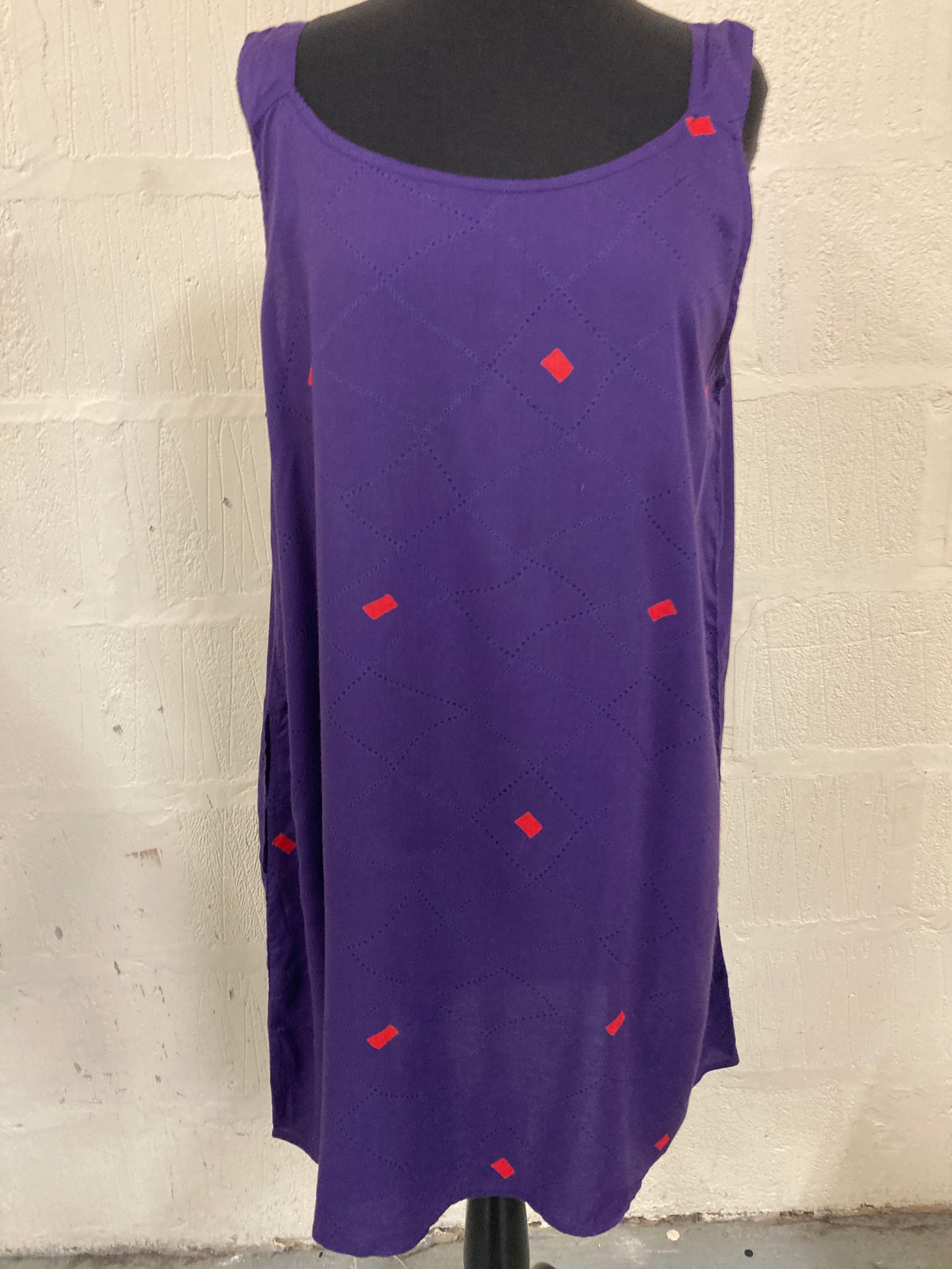 1960s Style BNWT Purple and Red Sleeveless A Line Shift Dress Size 18