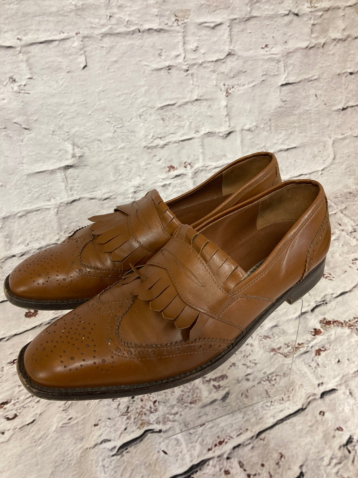 Vintage Manolo Blahnik Tan Leather Fringed Loafers Size 7.5