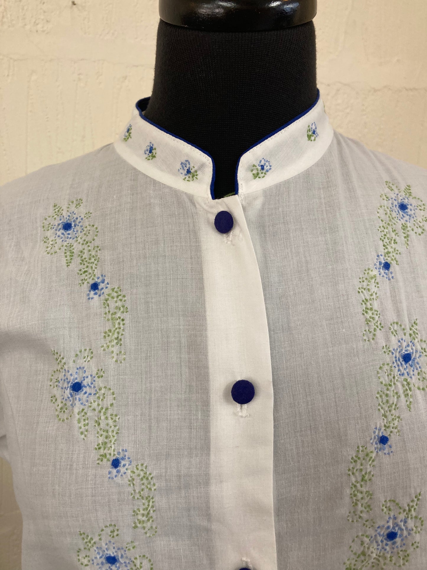 Vintage Cream with Blue Details and Embroidery Shirt Size L