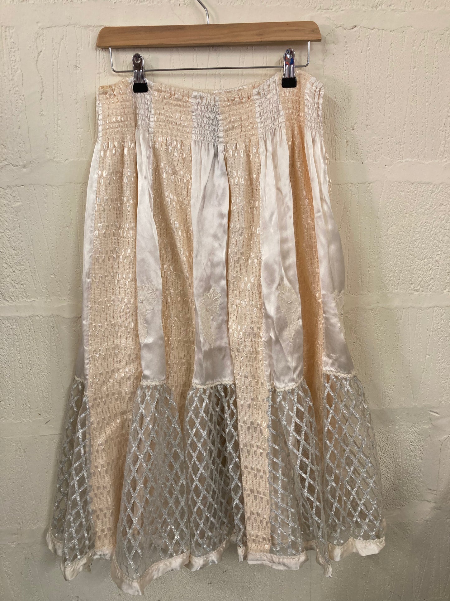 Vintage Italian designer 80s Embellished Cream Skirt 14