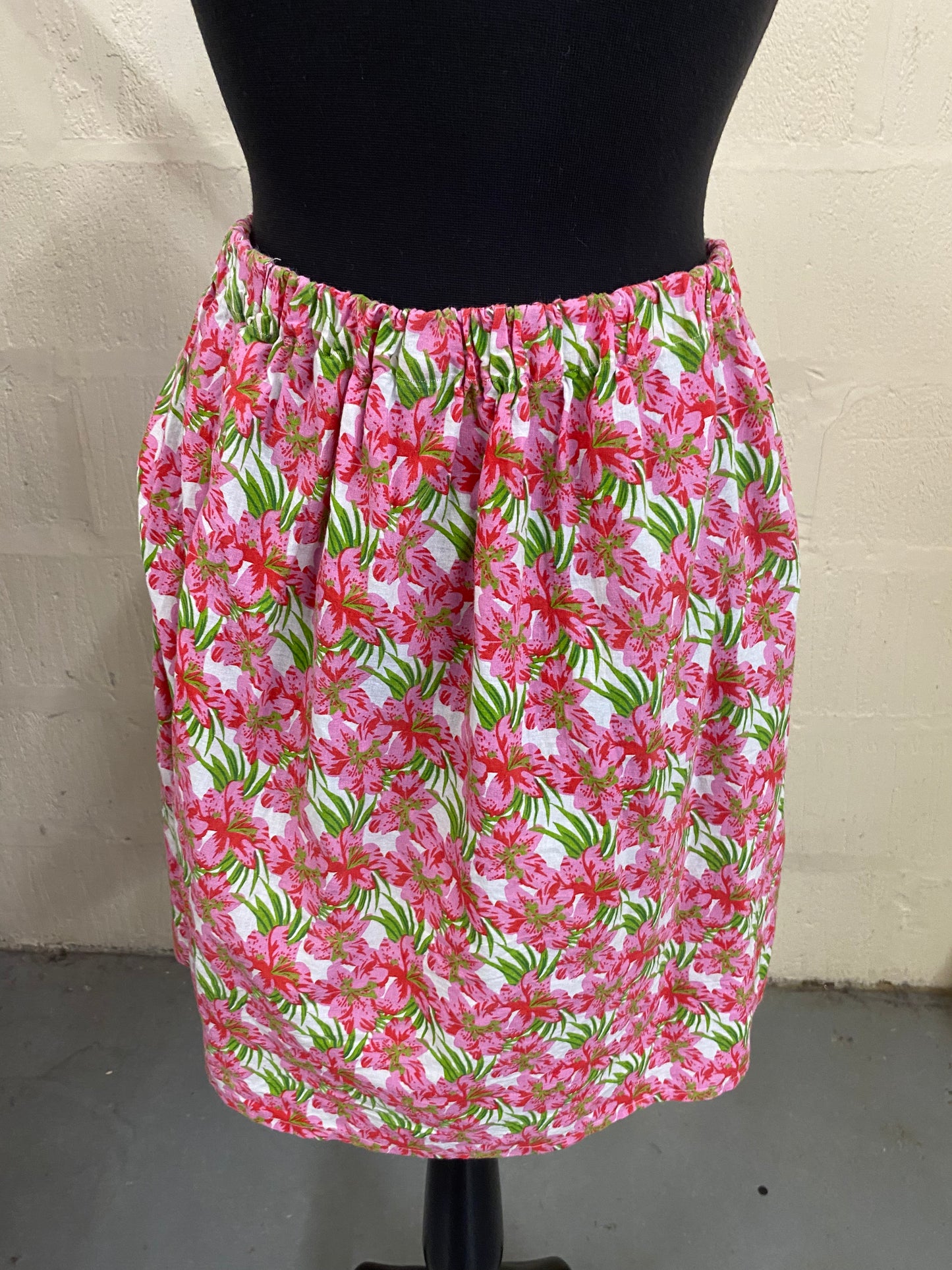 Hand Made White with Pink and Green Lily patterned Skirt Size 12
