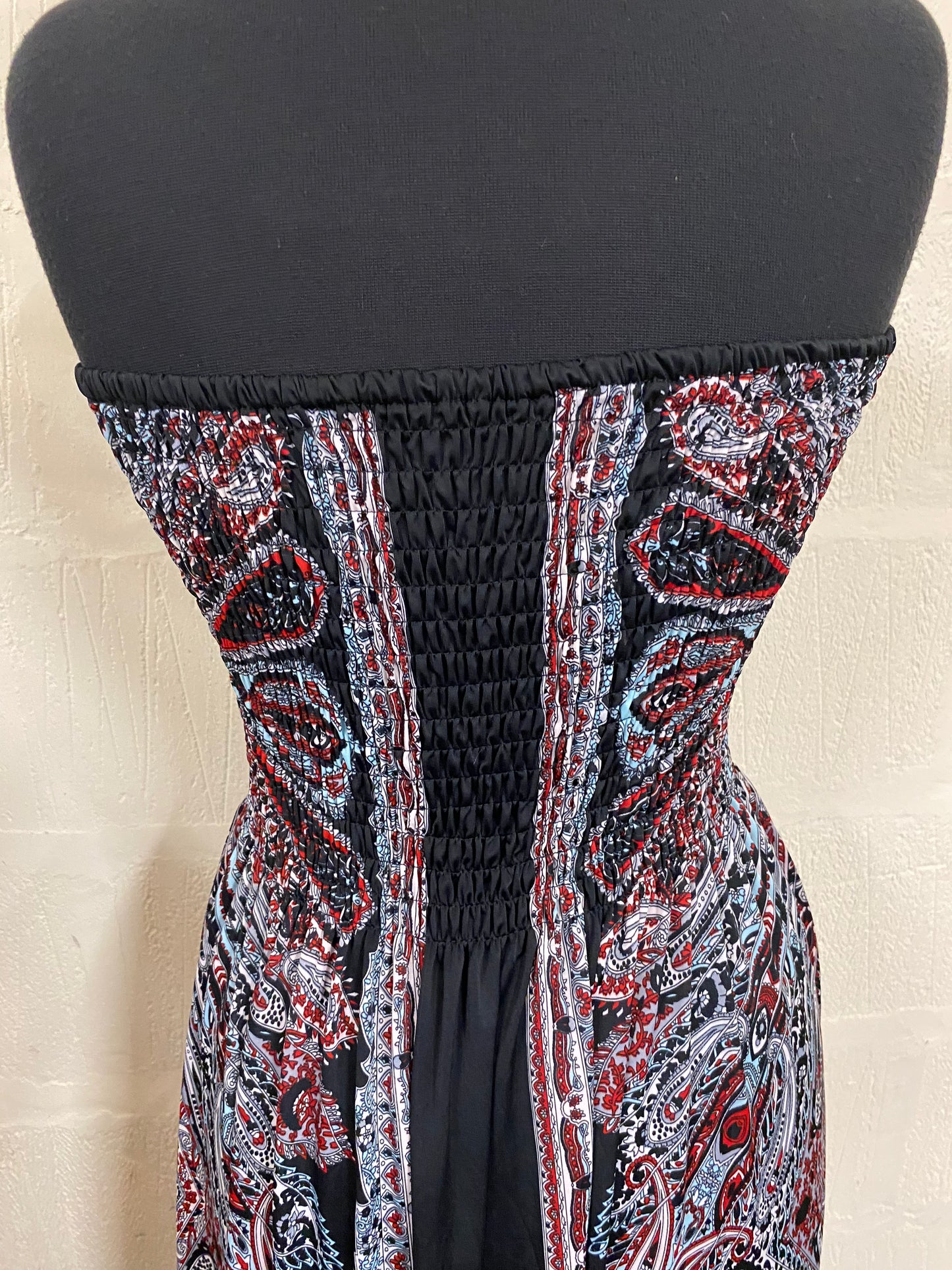 Noughties Black and Red Printed Maxi Sun Dress Size 10 10
