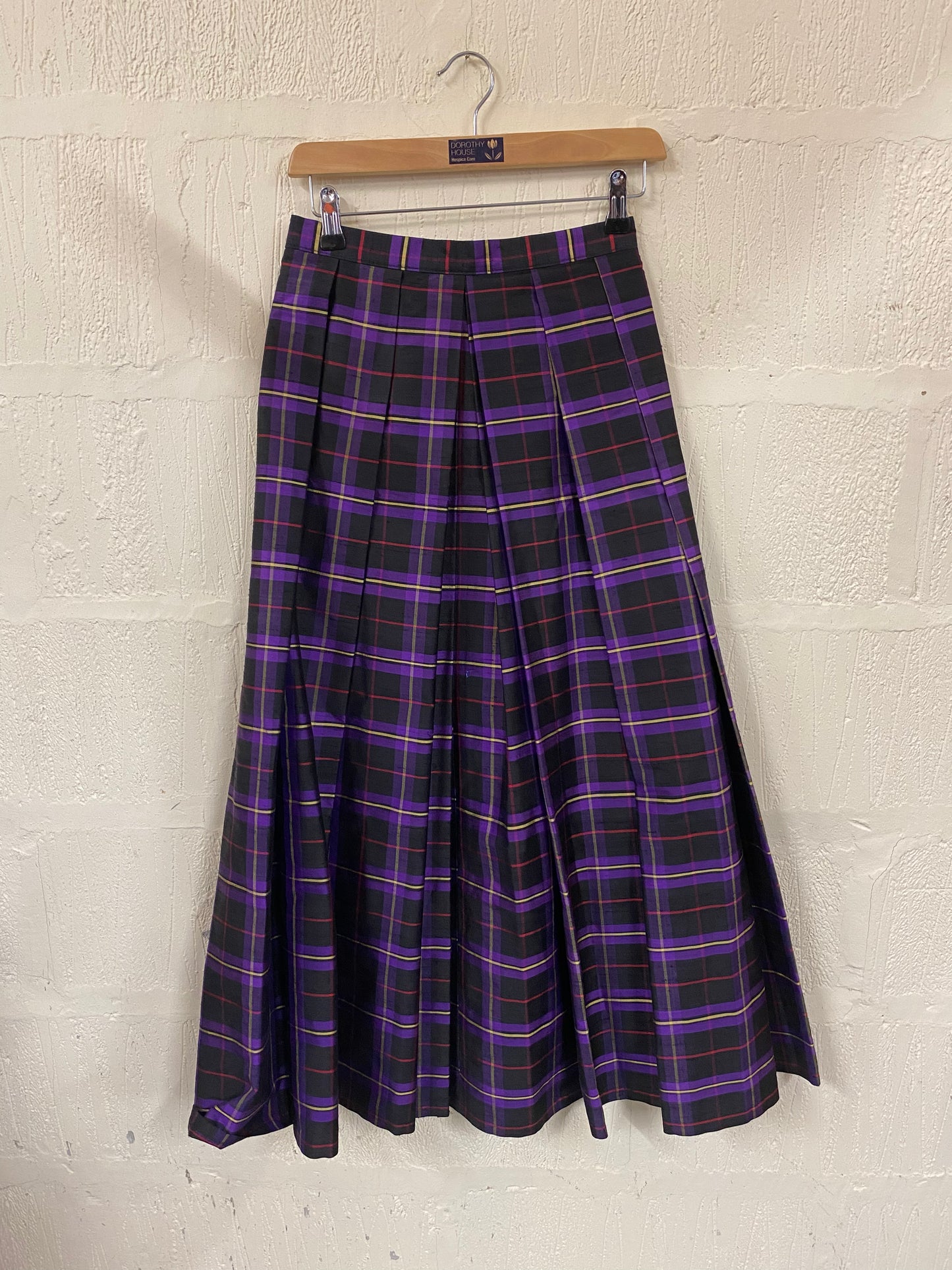 1950s Style Purple, Red and Gold Tartan Alexon Silk Skirt Size 8
