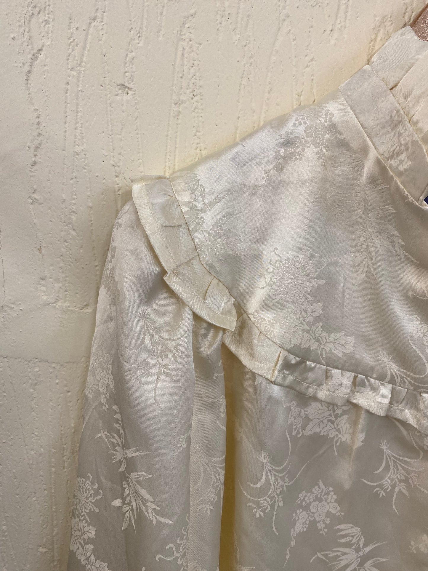 Vintage Cream Floral Jaquard Blouse Size 16