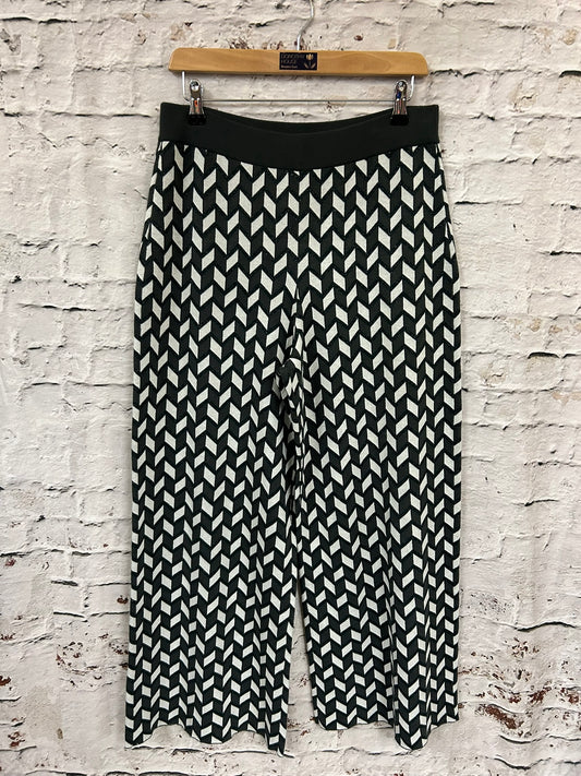 Designer Knitted Wide Leg Cosy Lounge Trousers Size 12-14