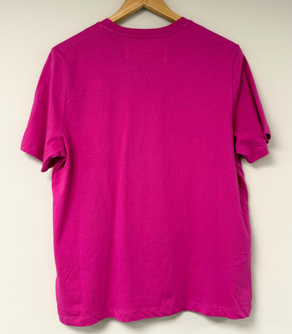 Threads for Care - Reworked T-Shirt in Fuchsia