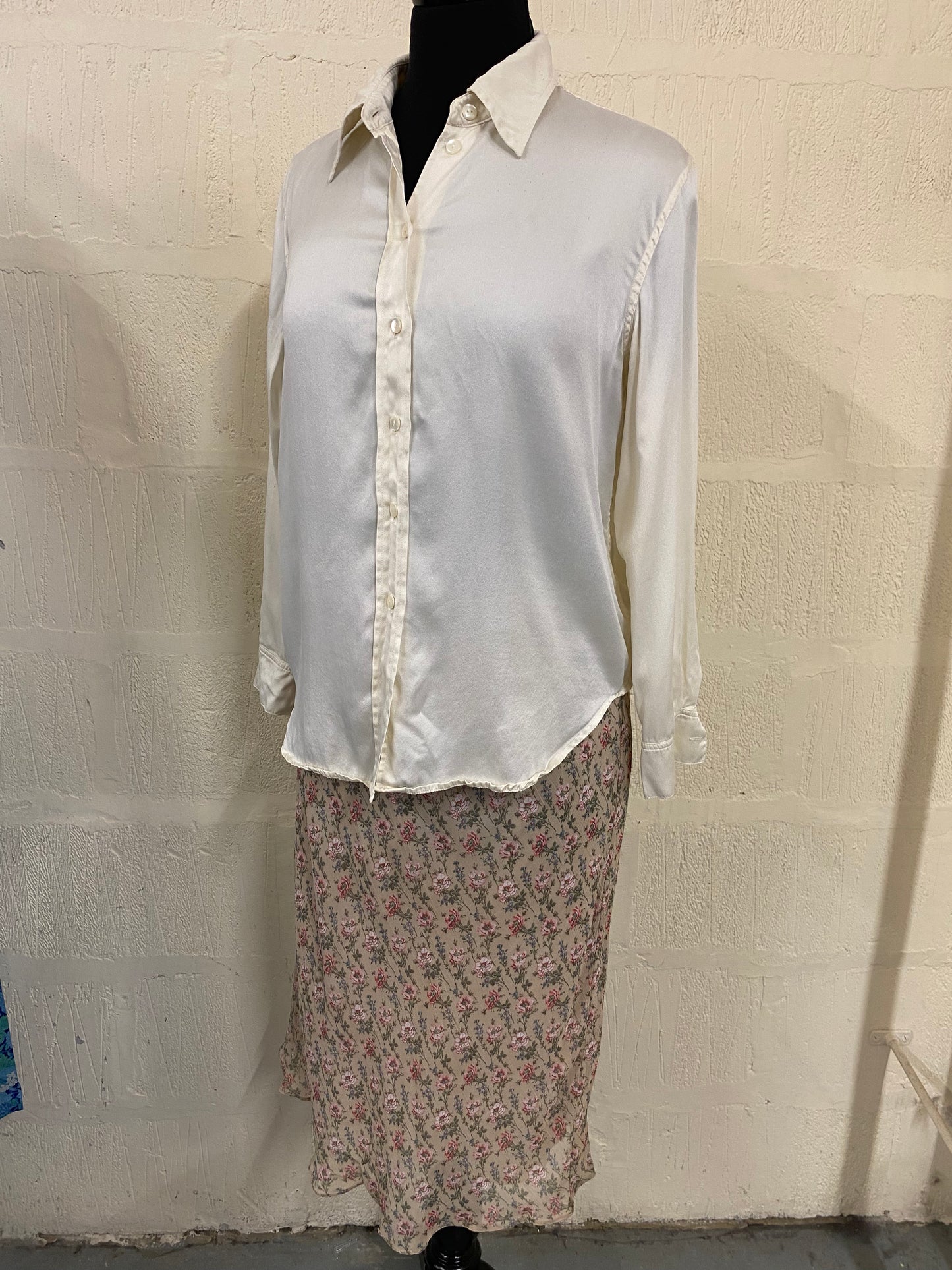 Vintage Liberty Made in England Cream 100% Silk Blouse Size 12
