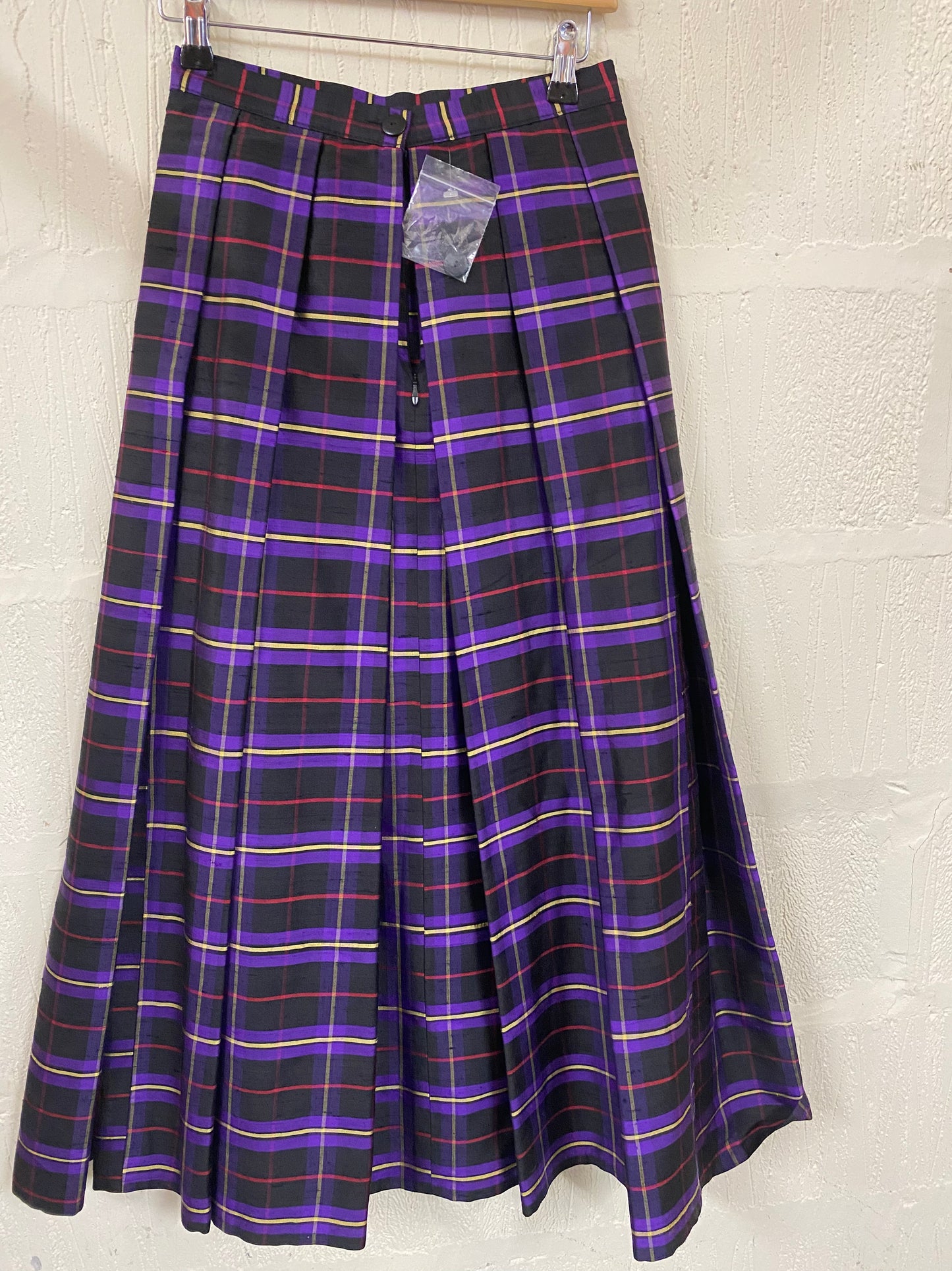 1950s Style Purple, Red and Gold Tartan  Alexon Silk Skirt Size 8
