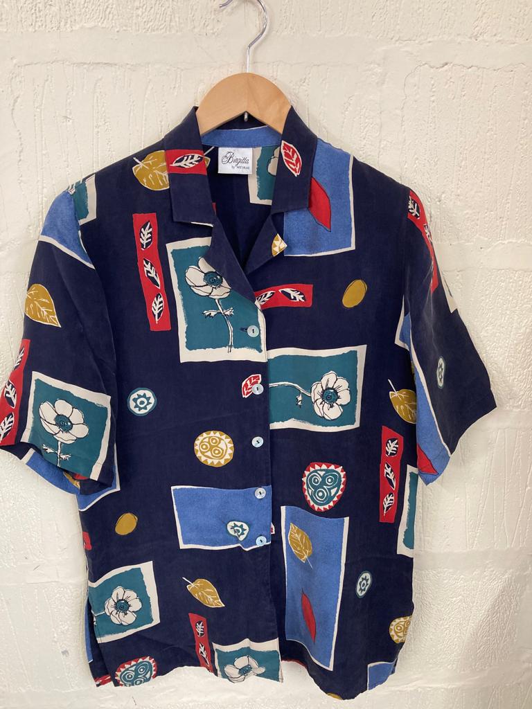 Vintage Navy with geometric pattern Shirt Size 12