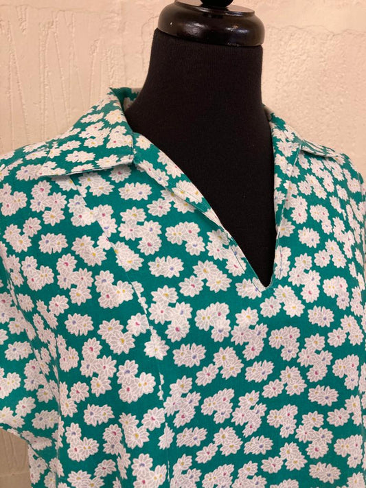 Vintage Hand Made Green and White Floral Sleeveless Smock Midi Dress Size L
