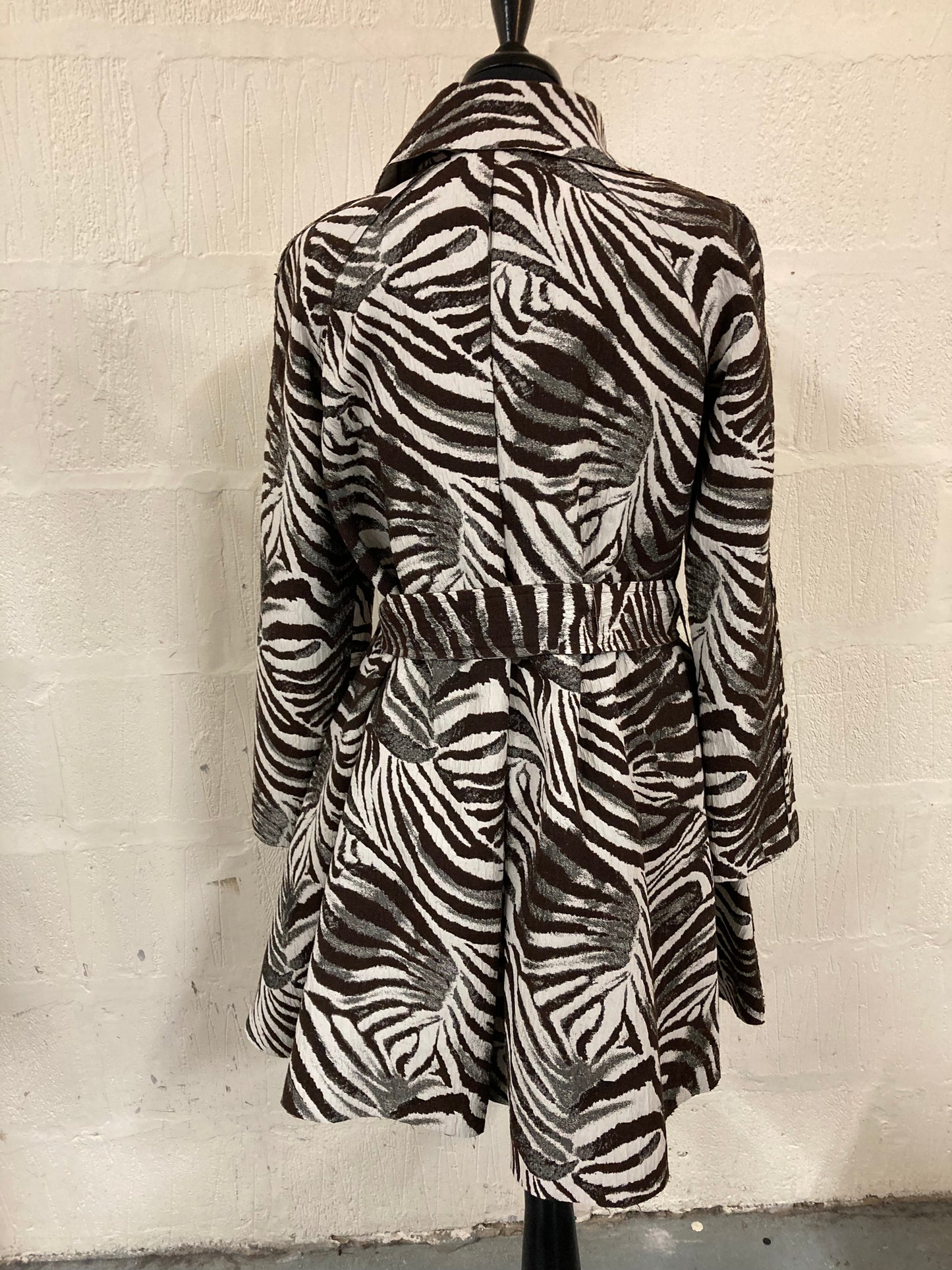 BNWT Brown and White Animal Print Mid Thigh Trench Size 12
