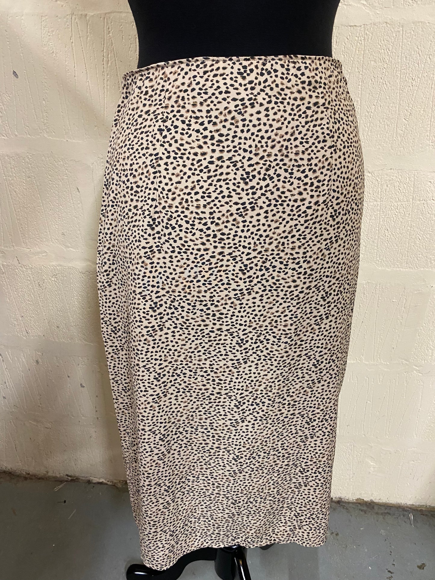 Abercrombie and Fitch Leopard Print Midi Skirt Size 10