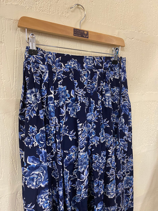 Vintage St Michael White and Blue Floral Midi Skirt Size 14