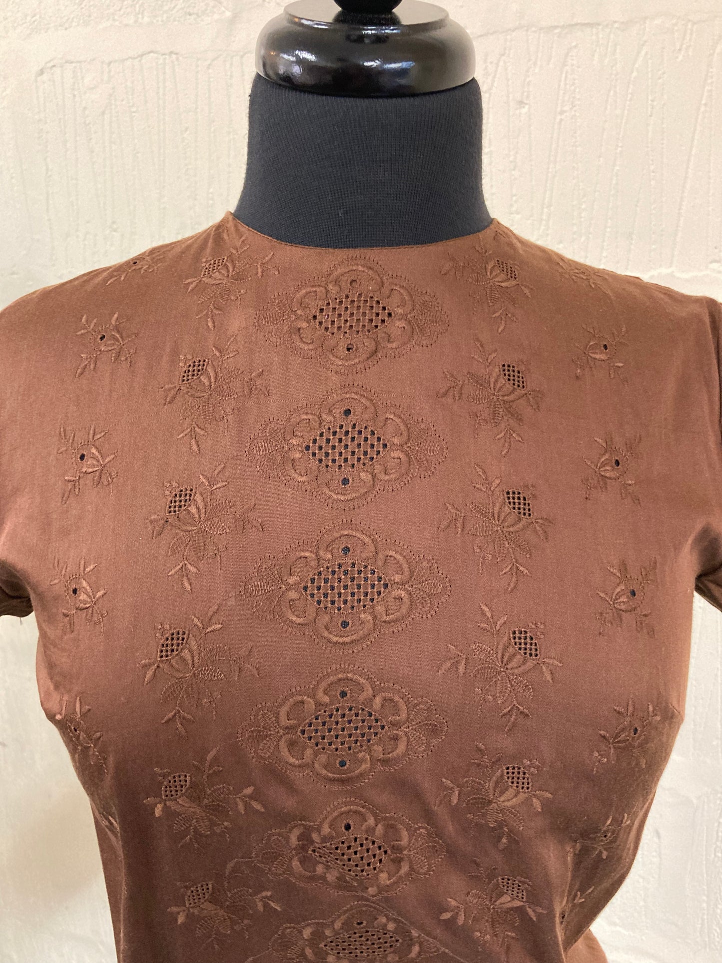 Vintage Brown Embroidered Cap Sleeve Top Size 8