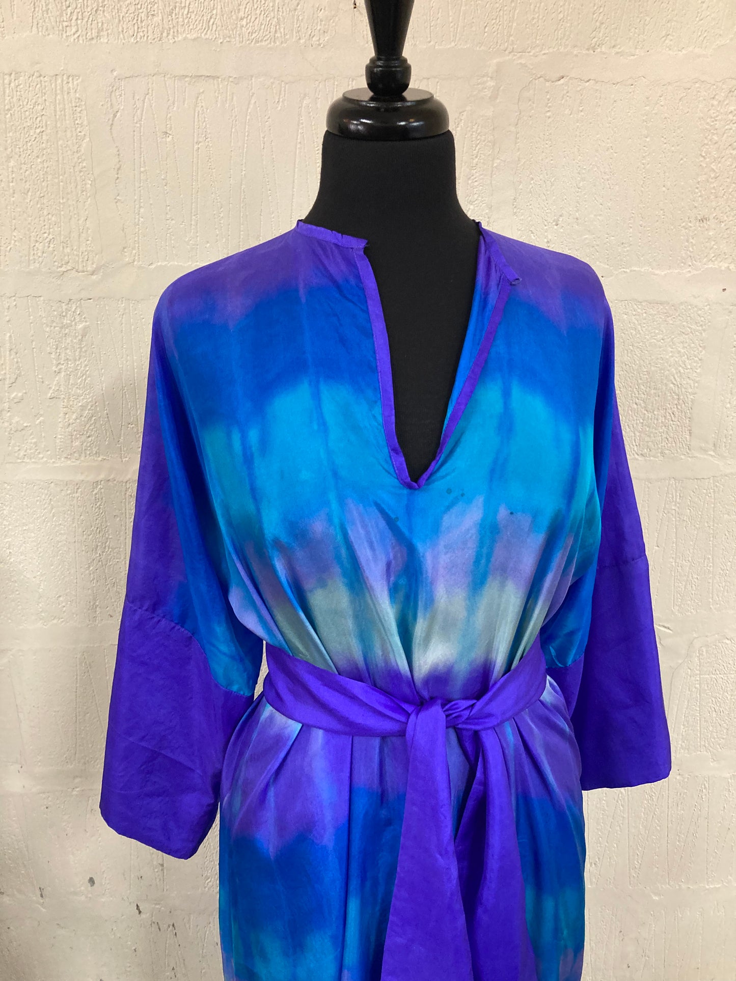 1970s style Blue and Purple Silk Kaftan Size 16
