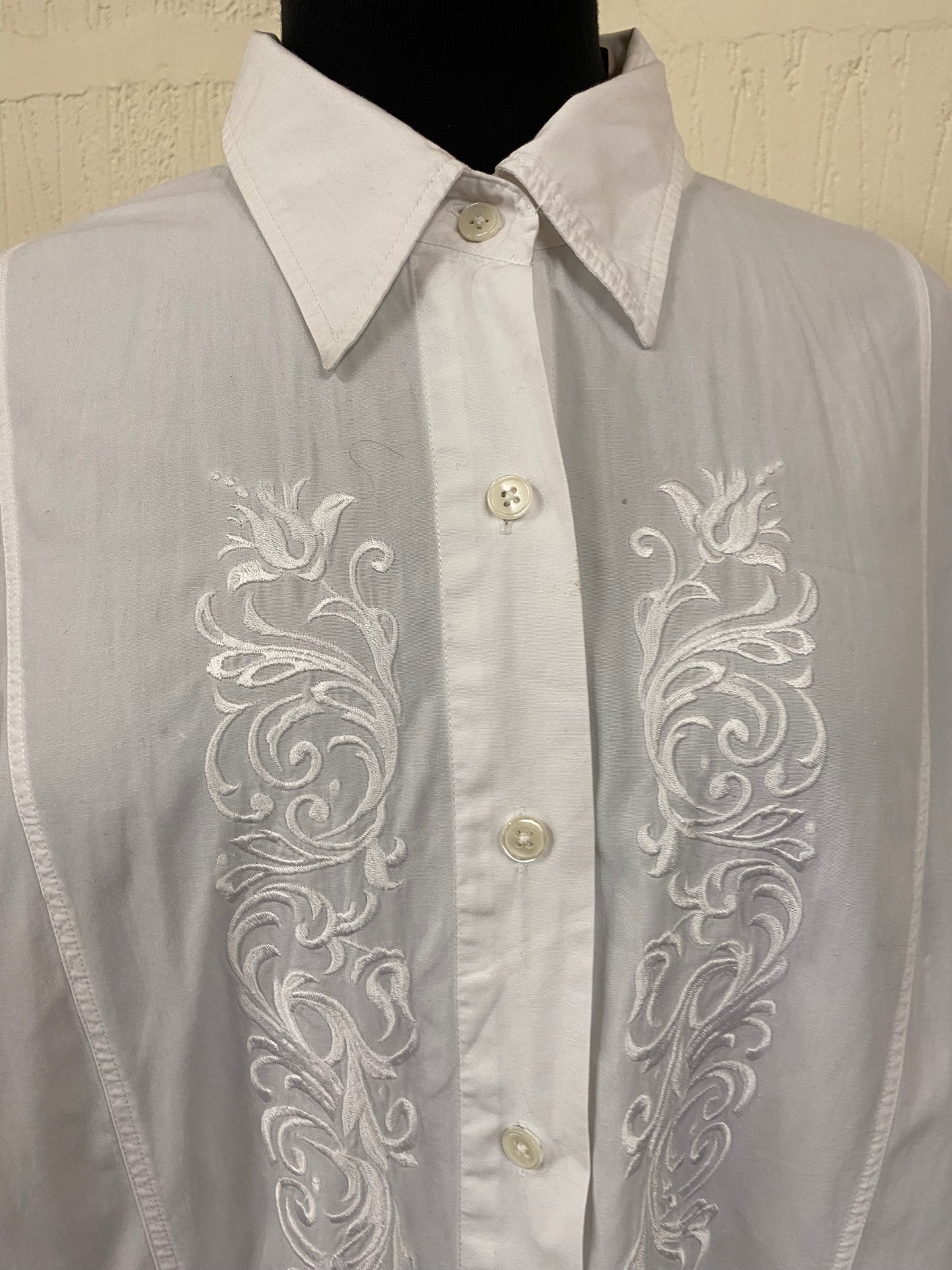 Vintage White Shirt | Blouse With Embroidery Size XL