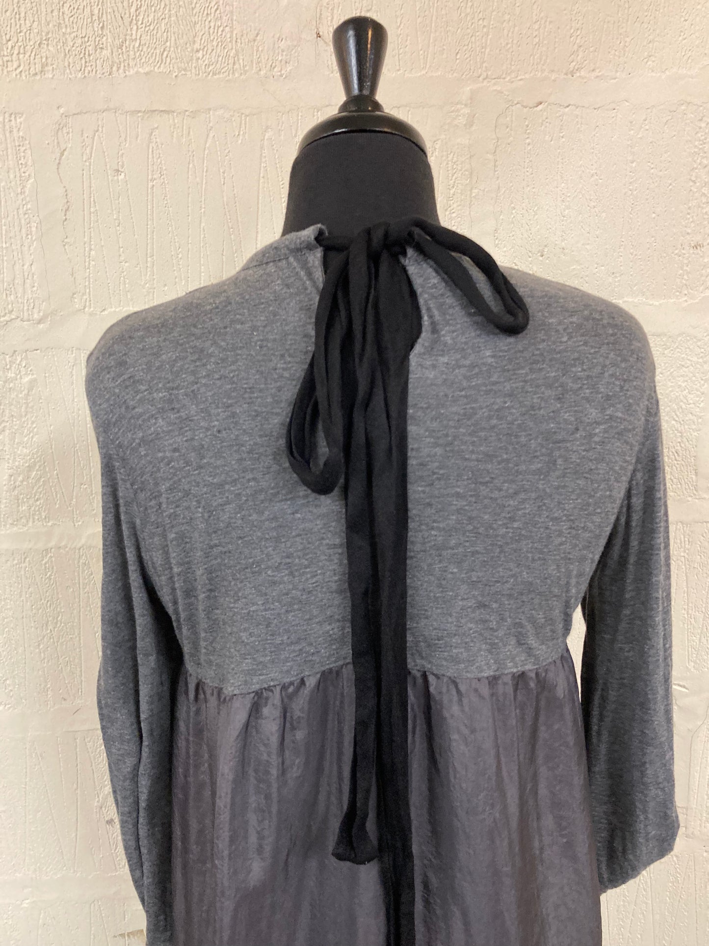 00s MARNI Grey Dress with Pockets and rear Neck Tie Size 8-10