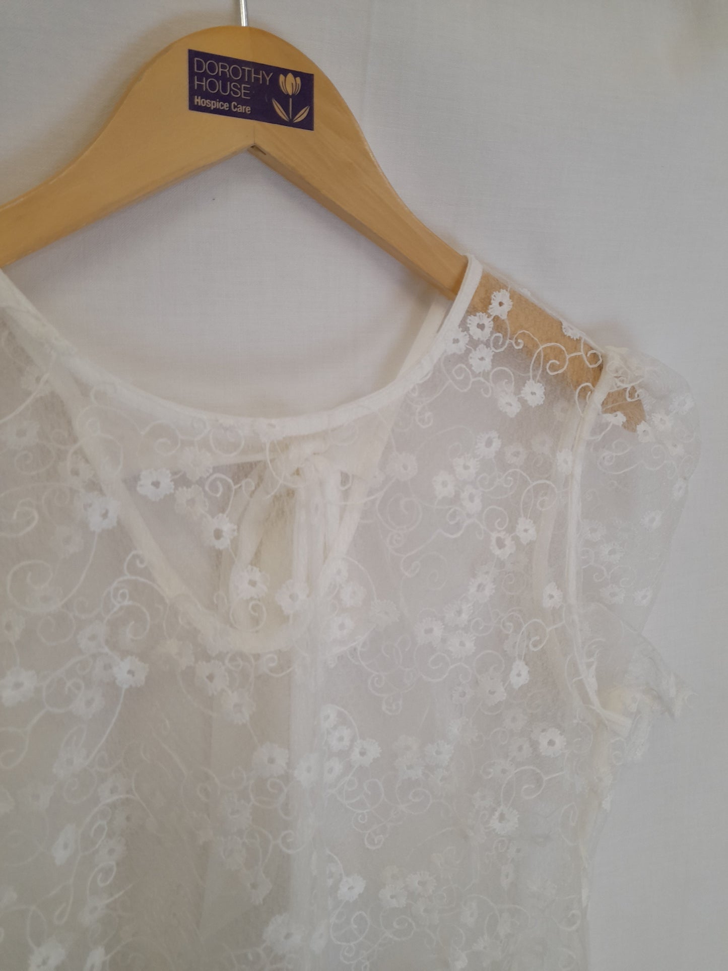 White Lace Bow Back Sheer T-Shirt Size M