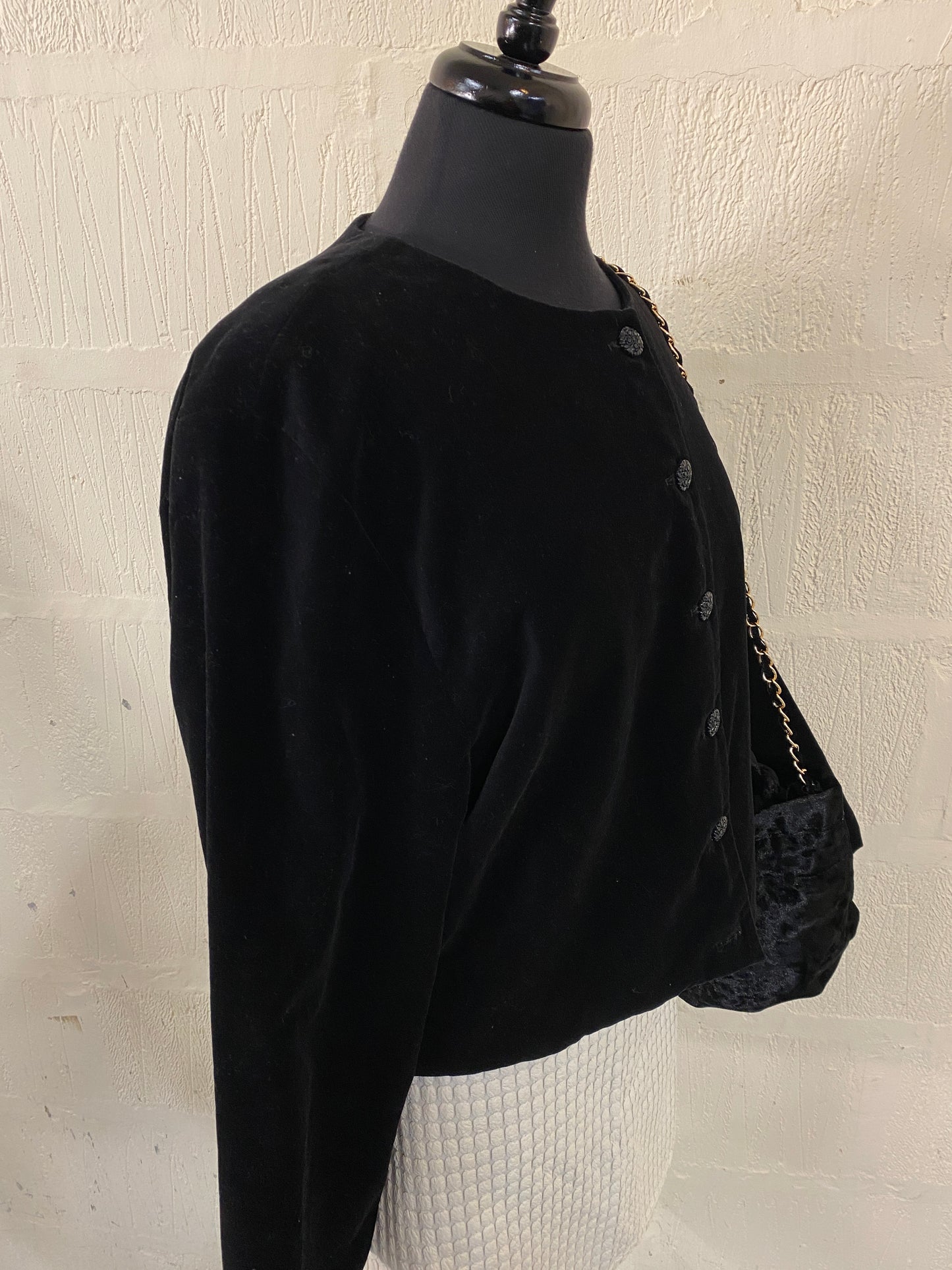 Vintage Black Velvet Cropped Jacket Size 12-14