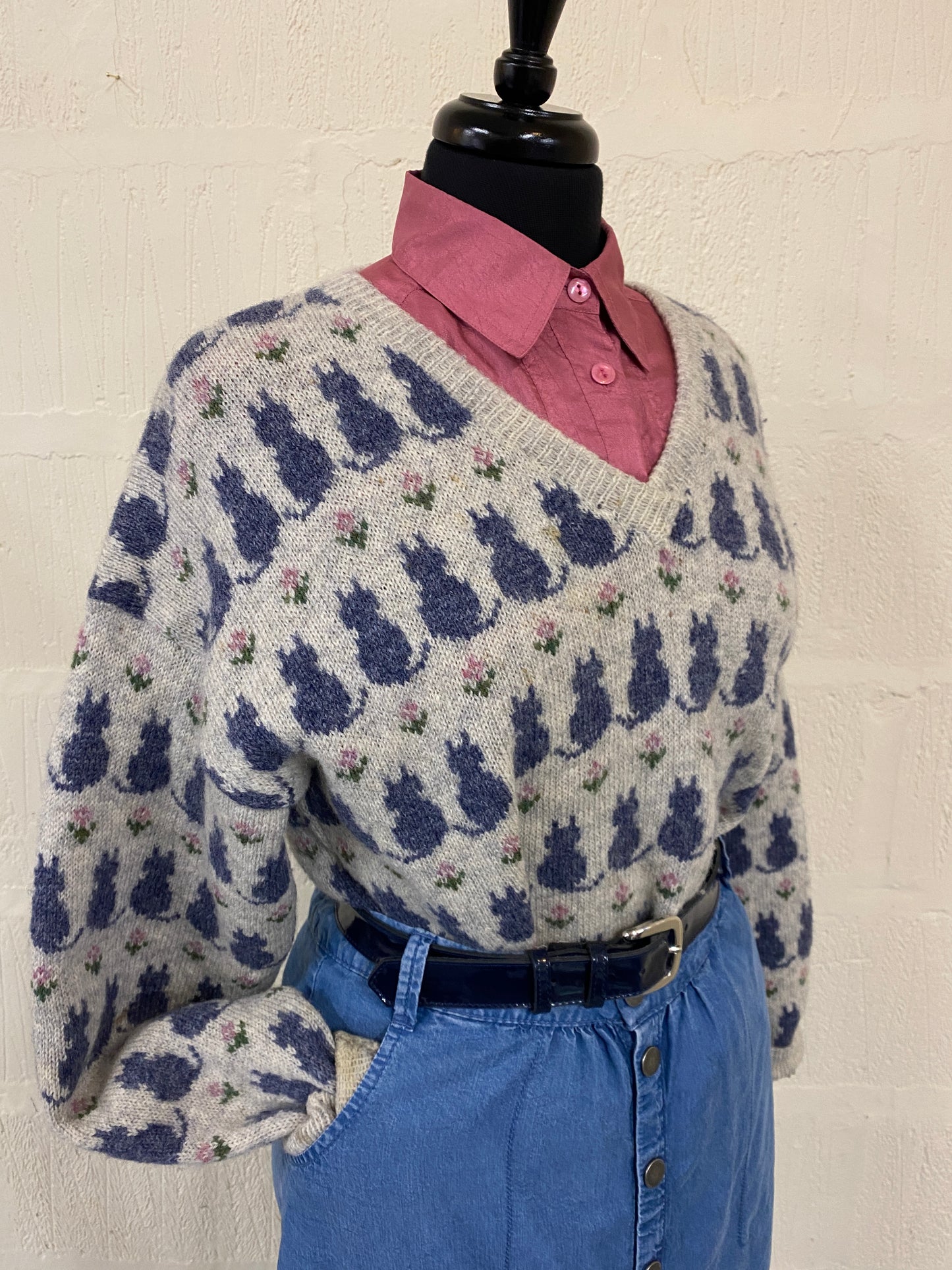 Knee Length Blue Denim Skirt With Pockets Size 12