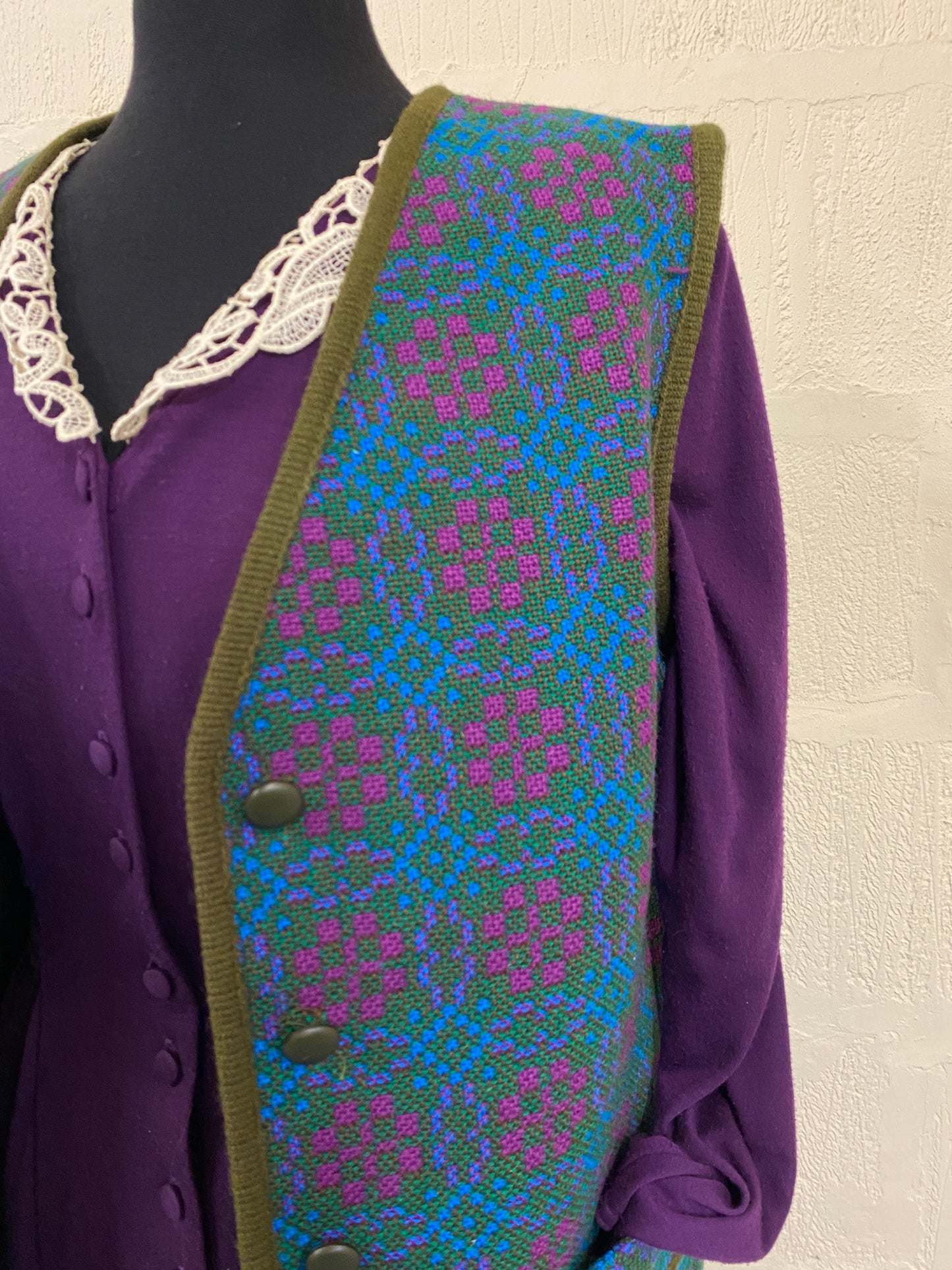 Vintage Turquoise Welsh Wool Tapestry Waistcoat Size 16