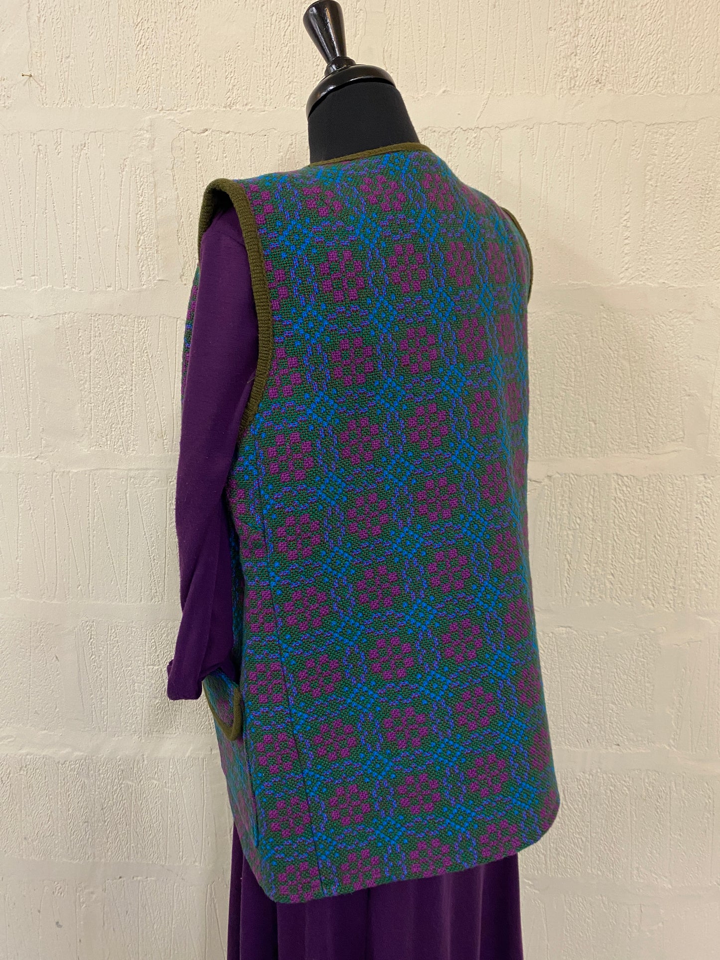Vintage Turquoise Welsh Wool Tapestry Waistcoat Size 16
