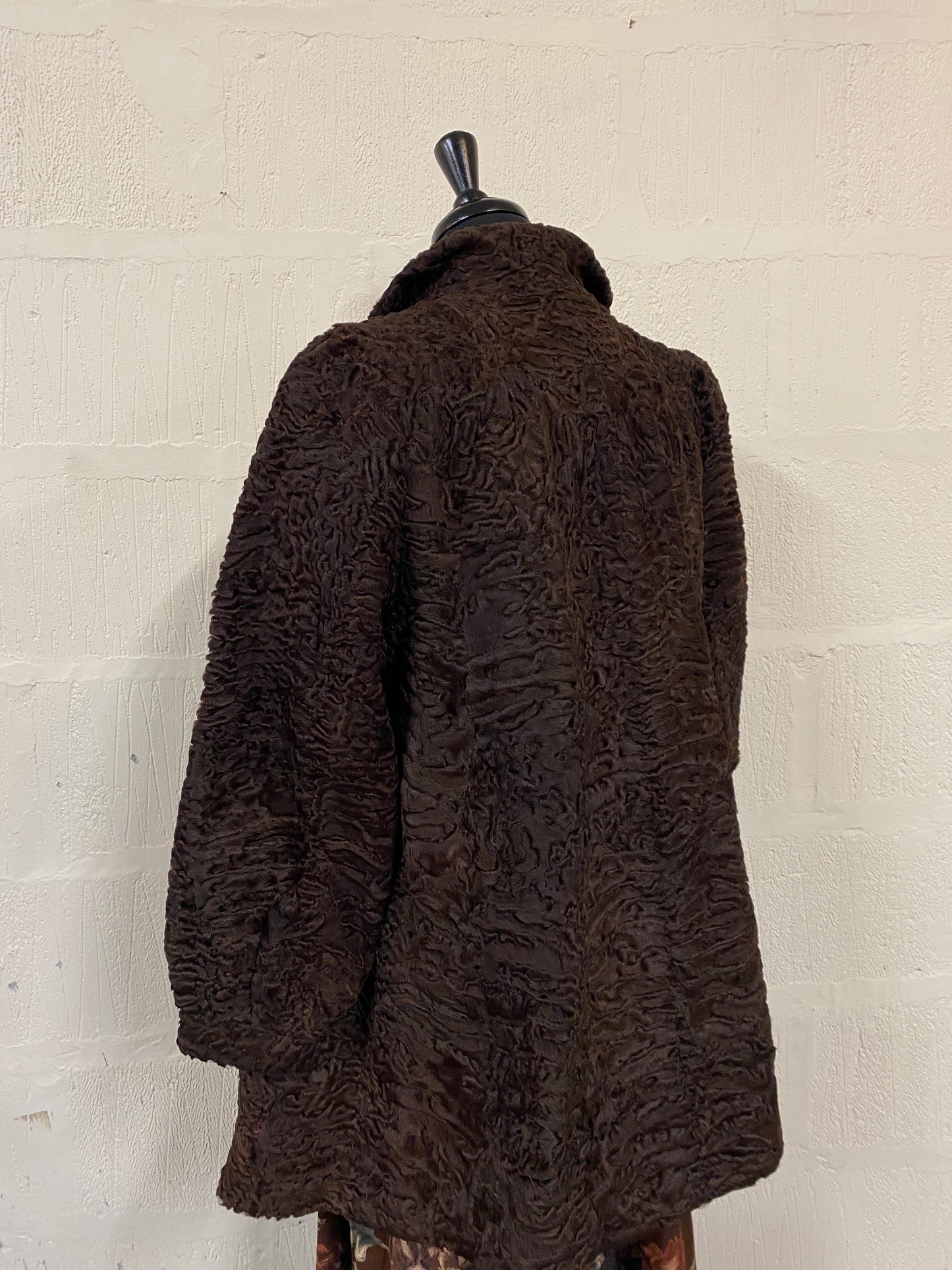 Vintage Chocolate Brown Fur Coat Size M