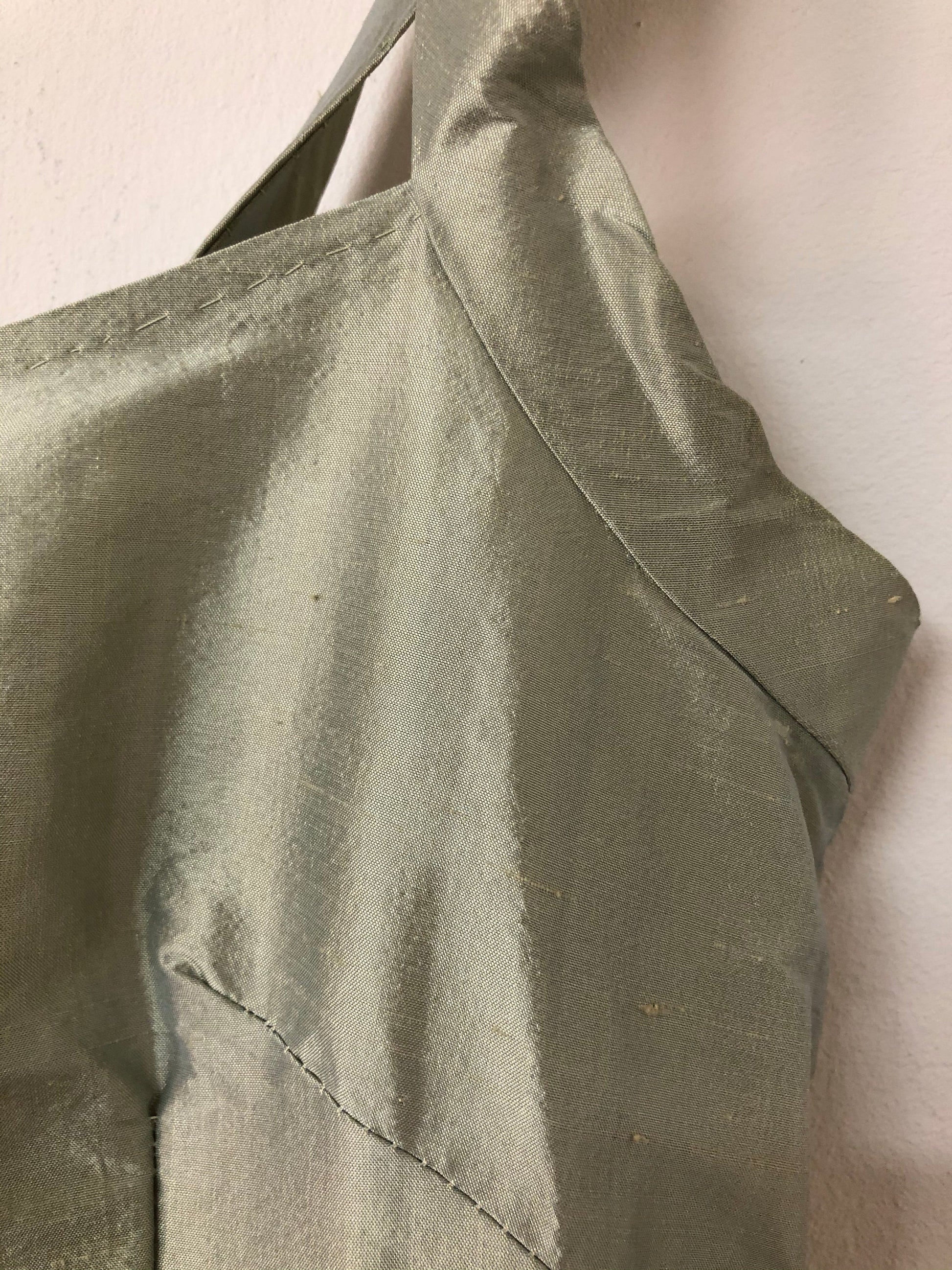 Ladies Vintage Hand Finished Pale Green Fitted Sheath Dress Size 8/10