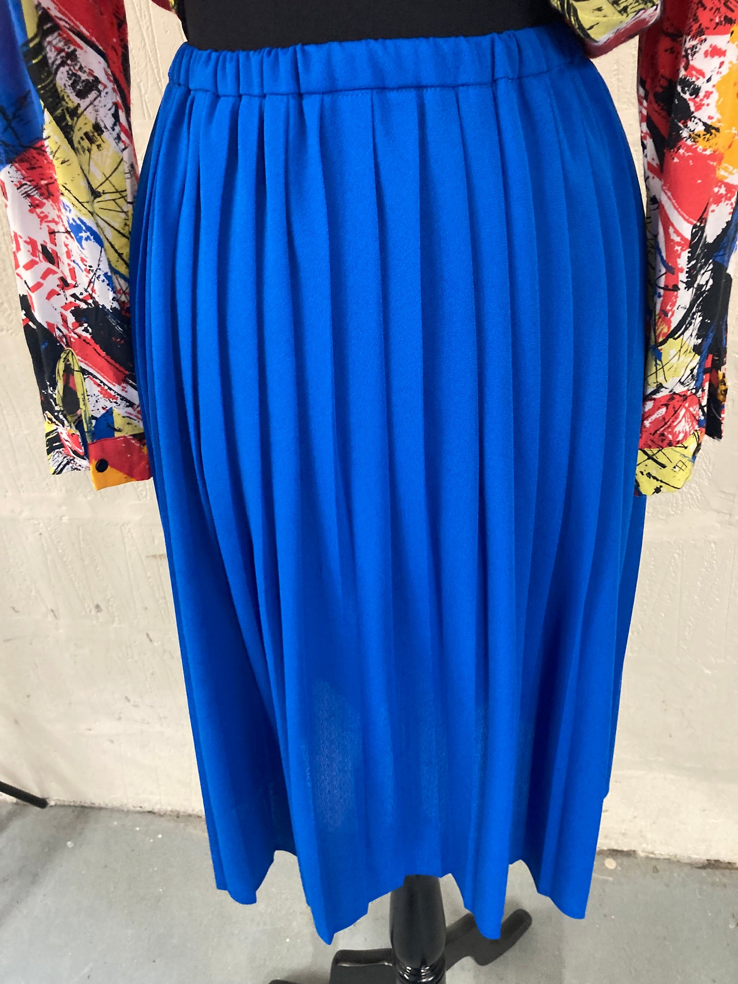 Vintage Royal Blue Pleated Midi Skirt 10