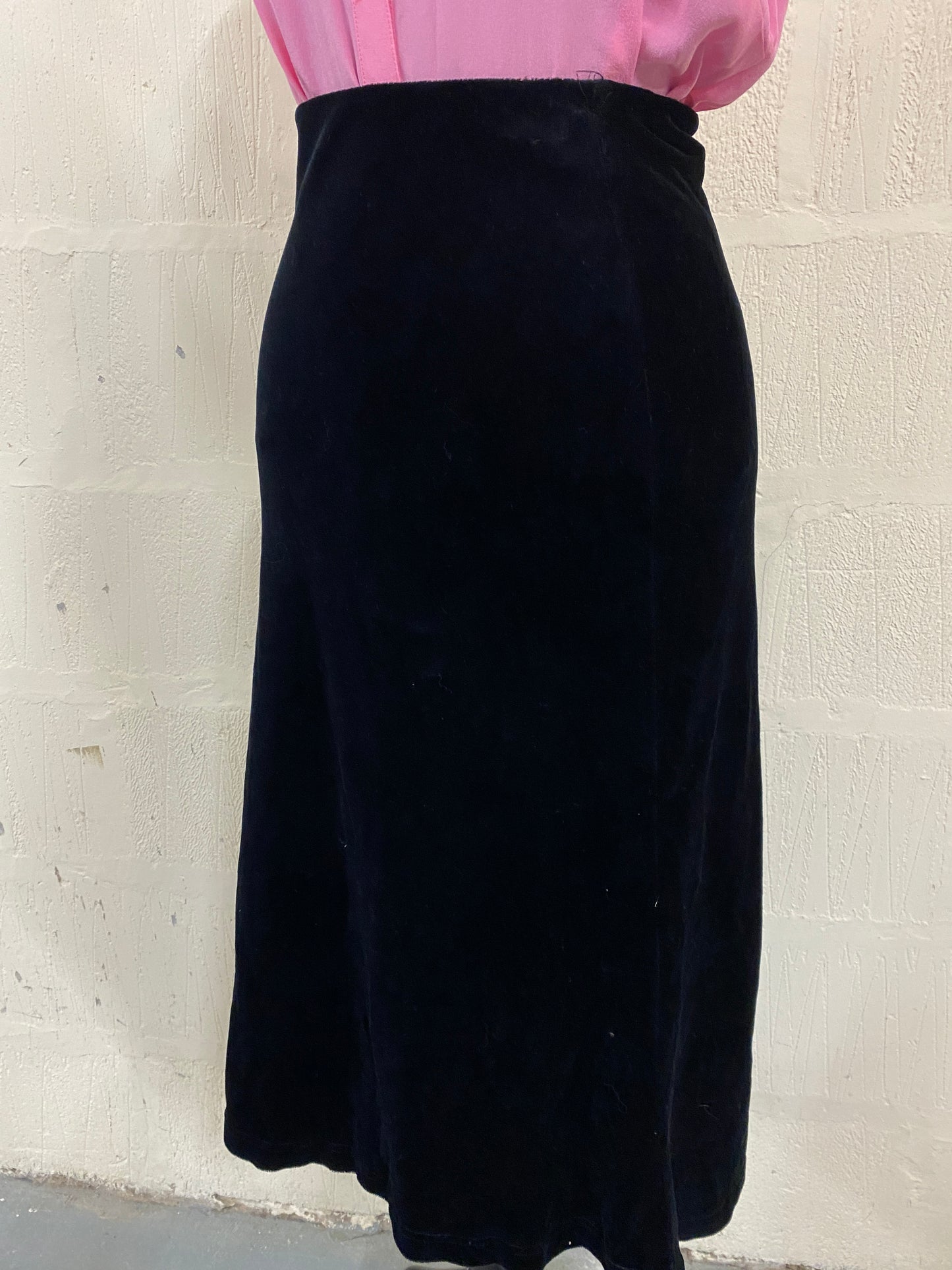 Vintage Black Velvet Midi Skirt 8