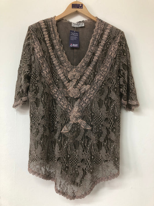 Il Semaforo Italian Cross Dyed Brown and Peach Lace Top with Shoulder Pads  Size M/L